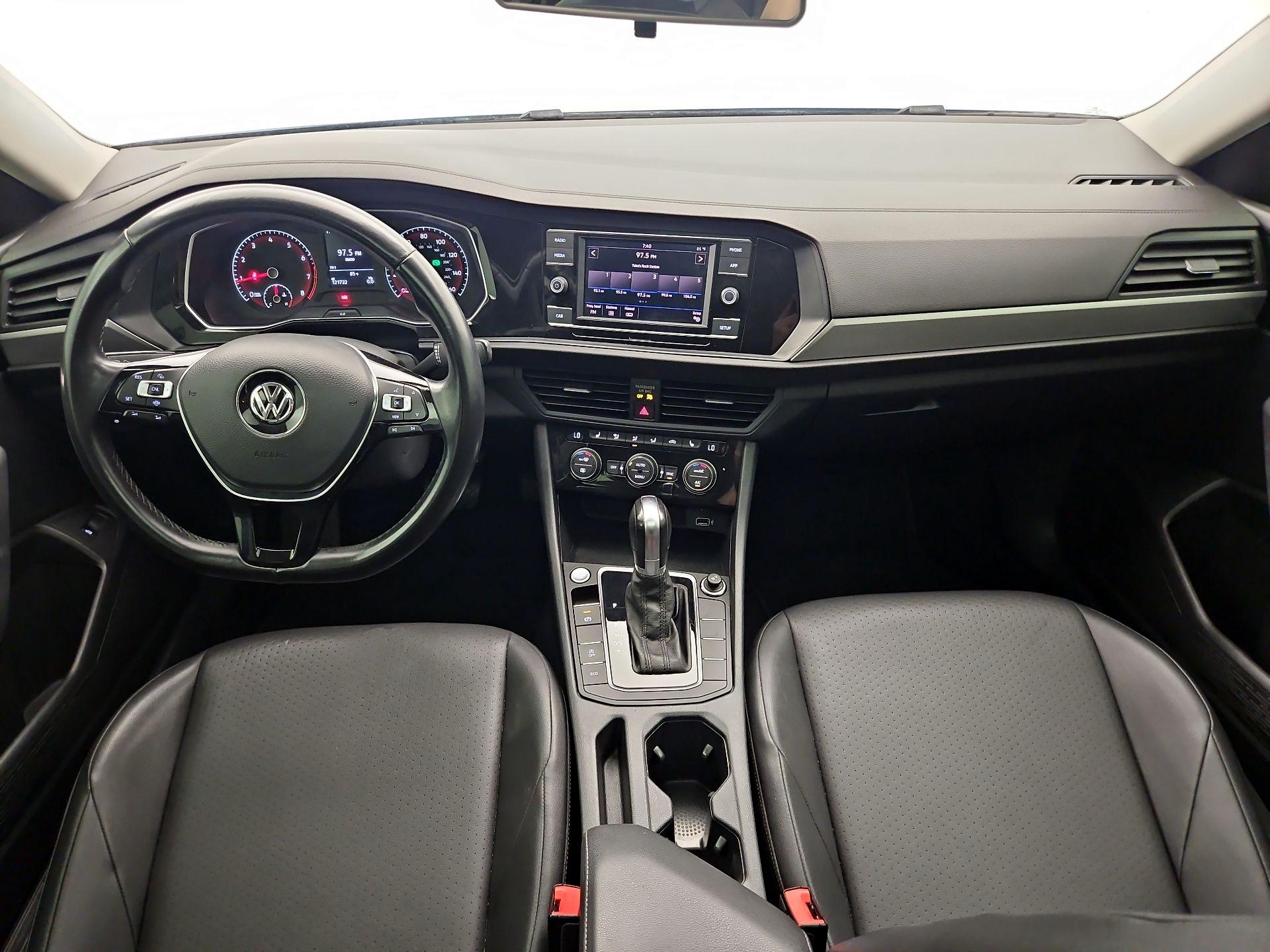 Thumbnail: 2019 Volkswagen Jetta - 9
