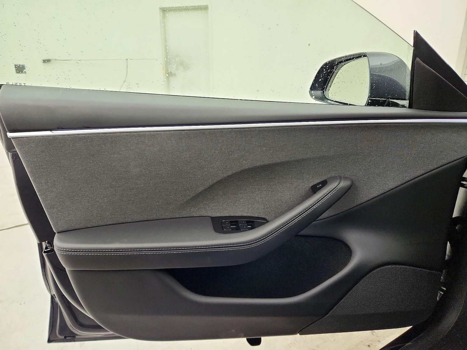 2025 Tesla Model 3 Long Range - Photo 13