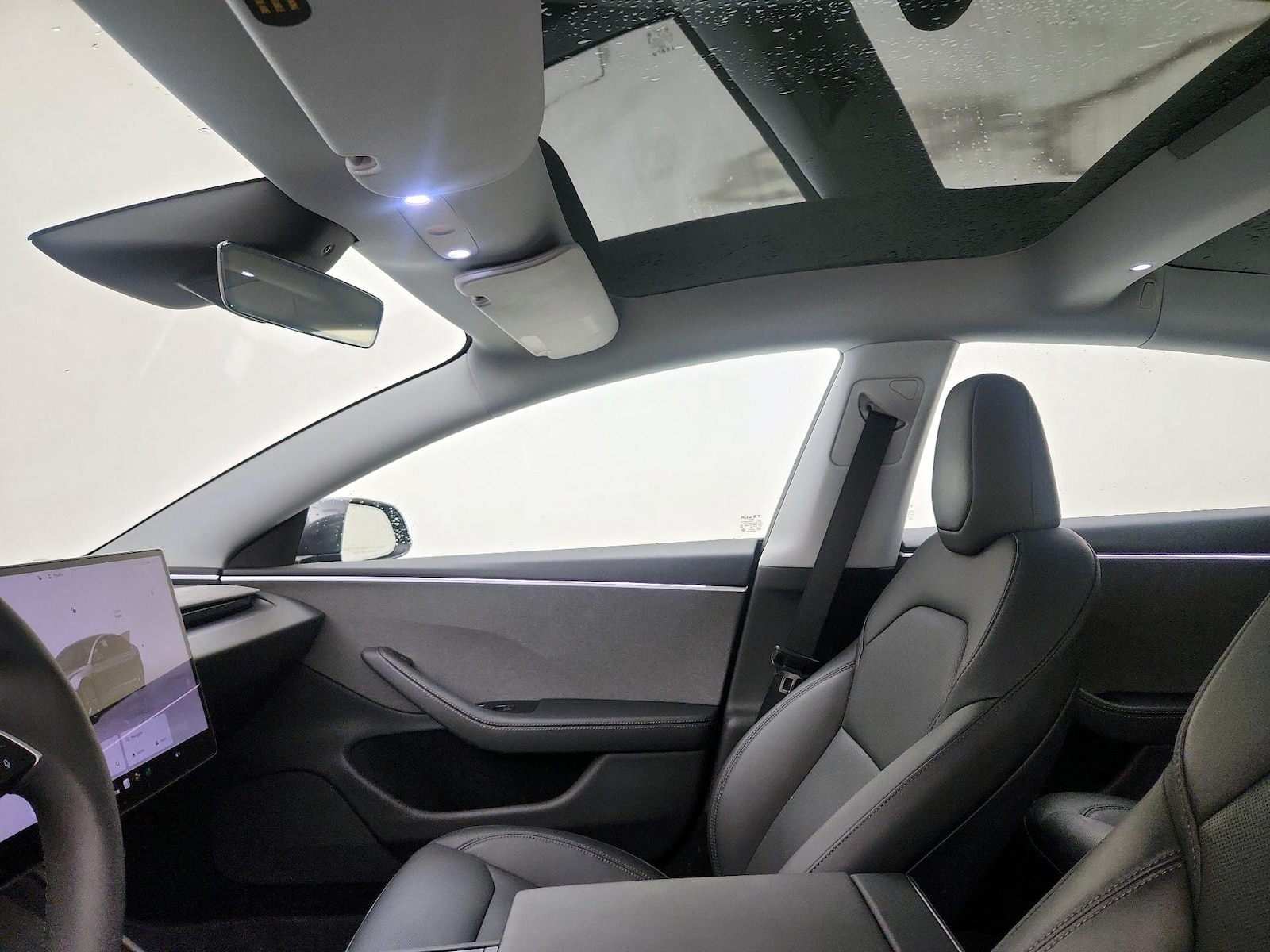 2025 Tesla Model 3 Long Range - Photo 20