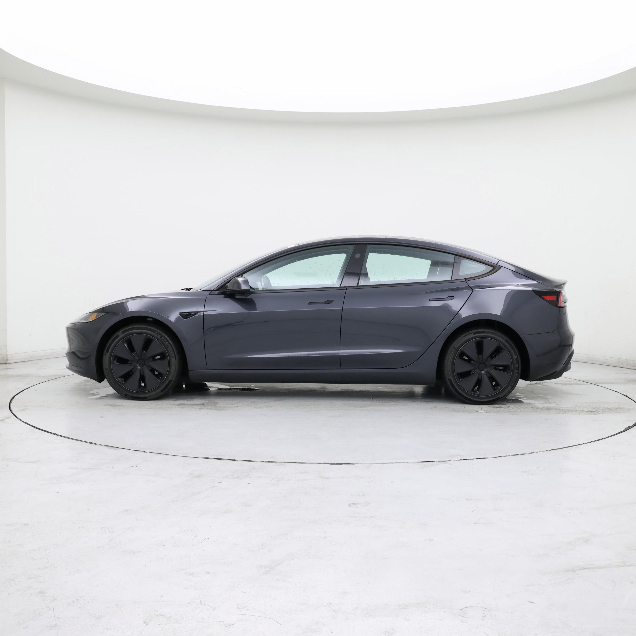 Thumbnail: 2025 Tesla Model 3 - 3