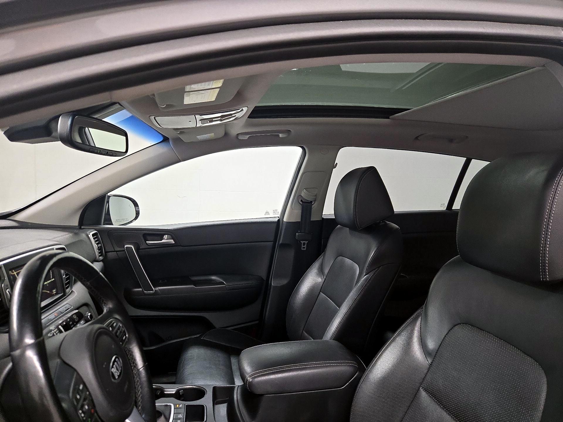 Thumbnail: 2017 Kia Sportage - 20