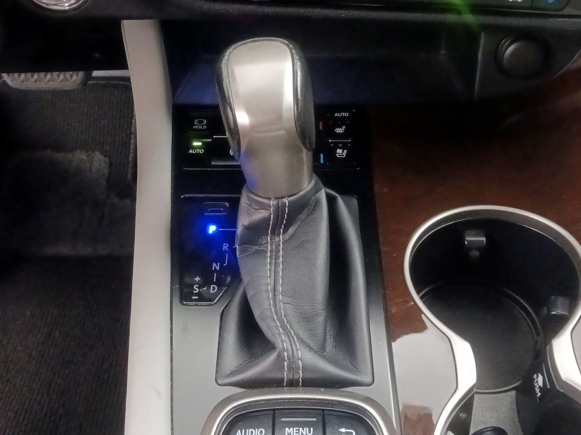 Thumbnail: 2019 Lexus RX - 17