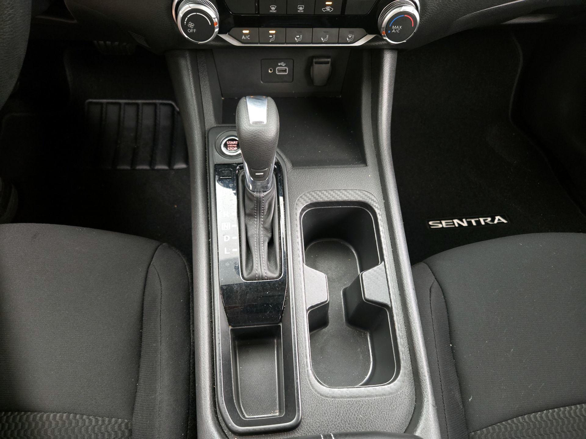 Thumbnail: 2022 Nissan Sentra - 16