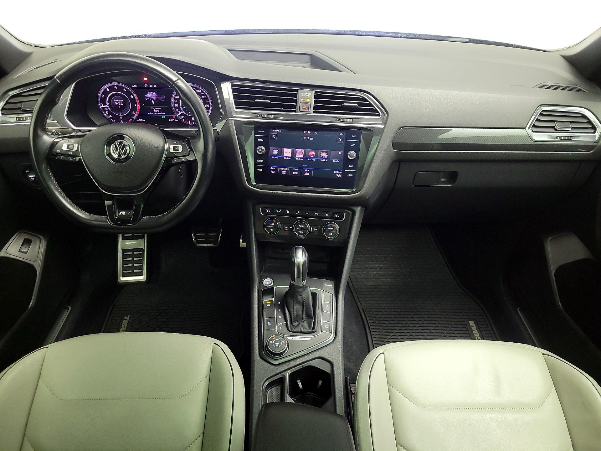 Thumbnail: 2018 Volkswagen Tiguan - 9