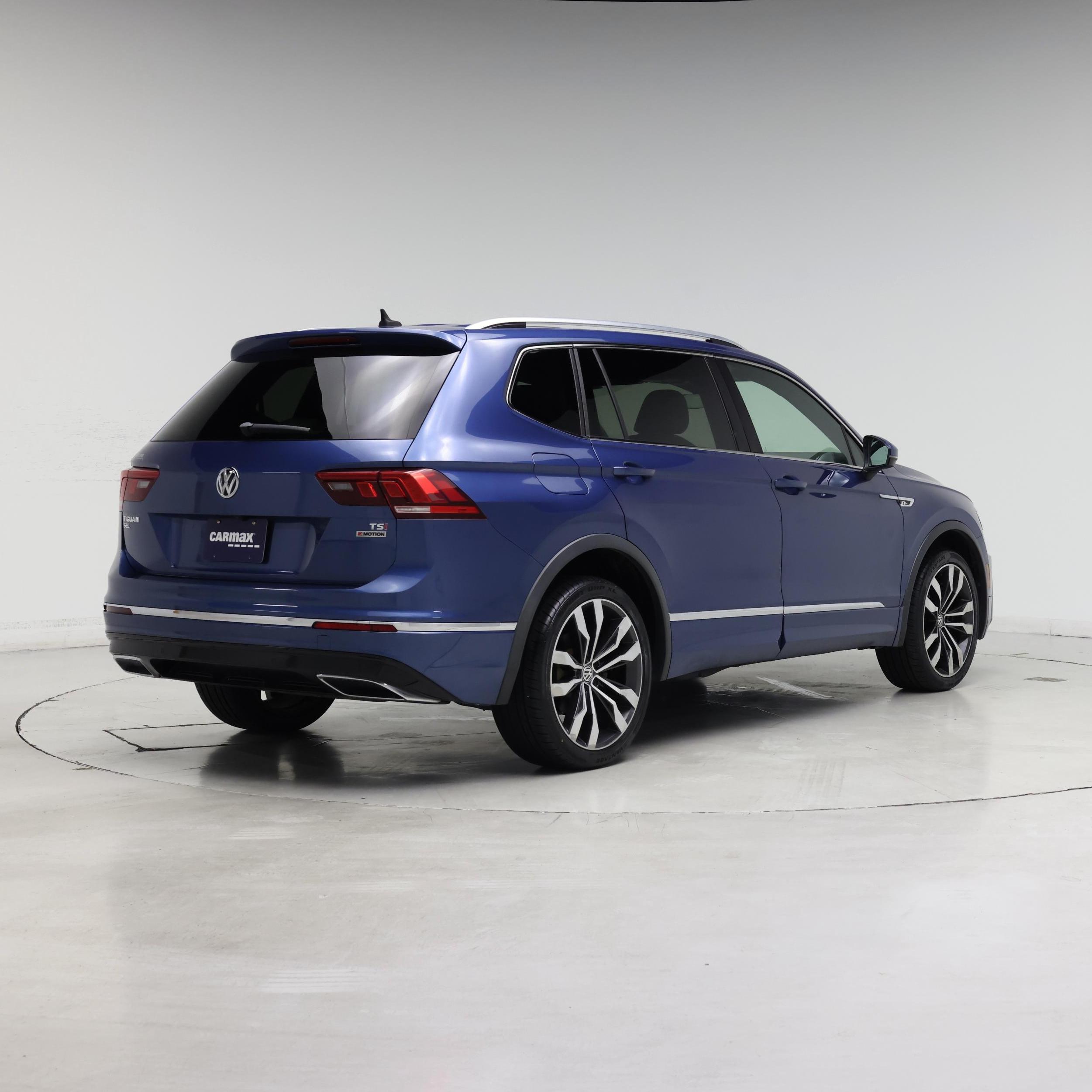 Thumbnail: 2018 Volkswagen Tiguan - 8