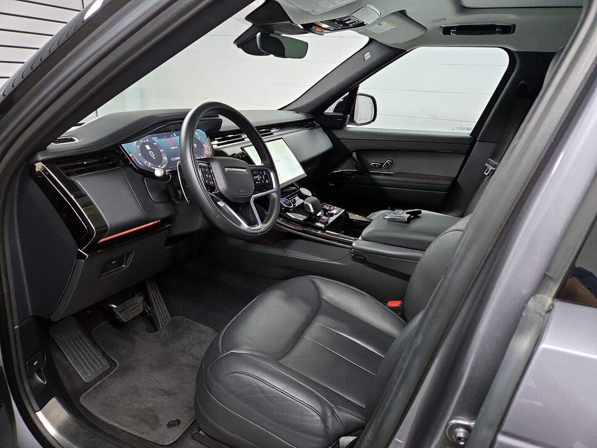 Thumbnail: 2023 Land Rover Range Rover Sport - 11