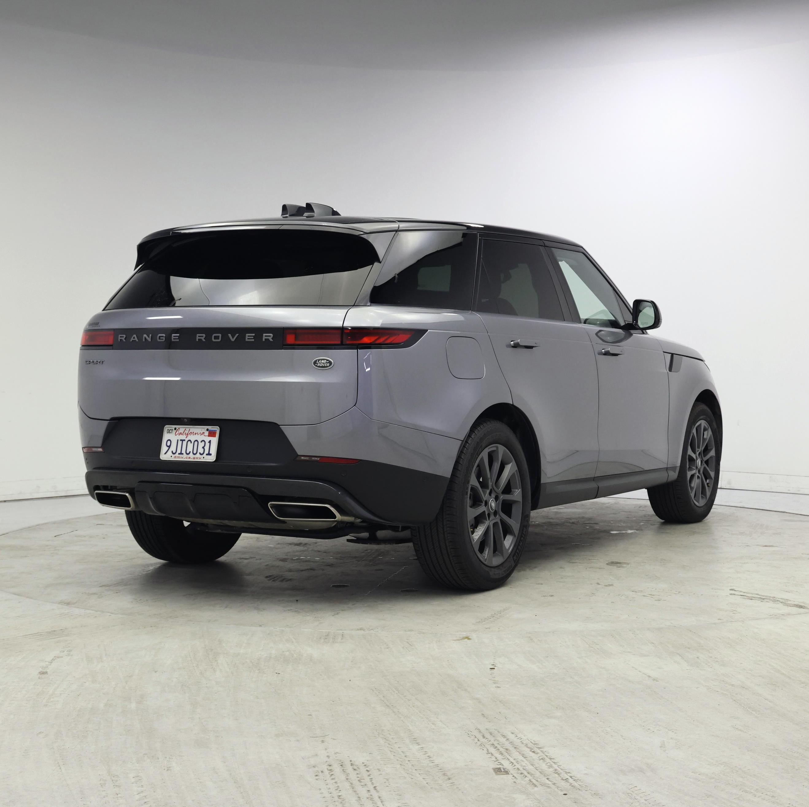 Thumbnail: 2023 Land Rover Range Rover Sport - 8