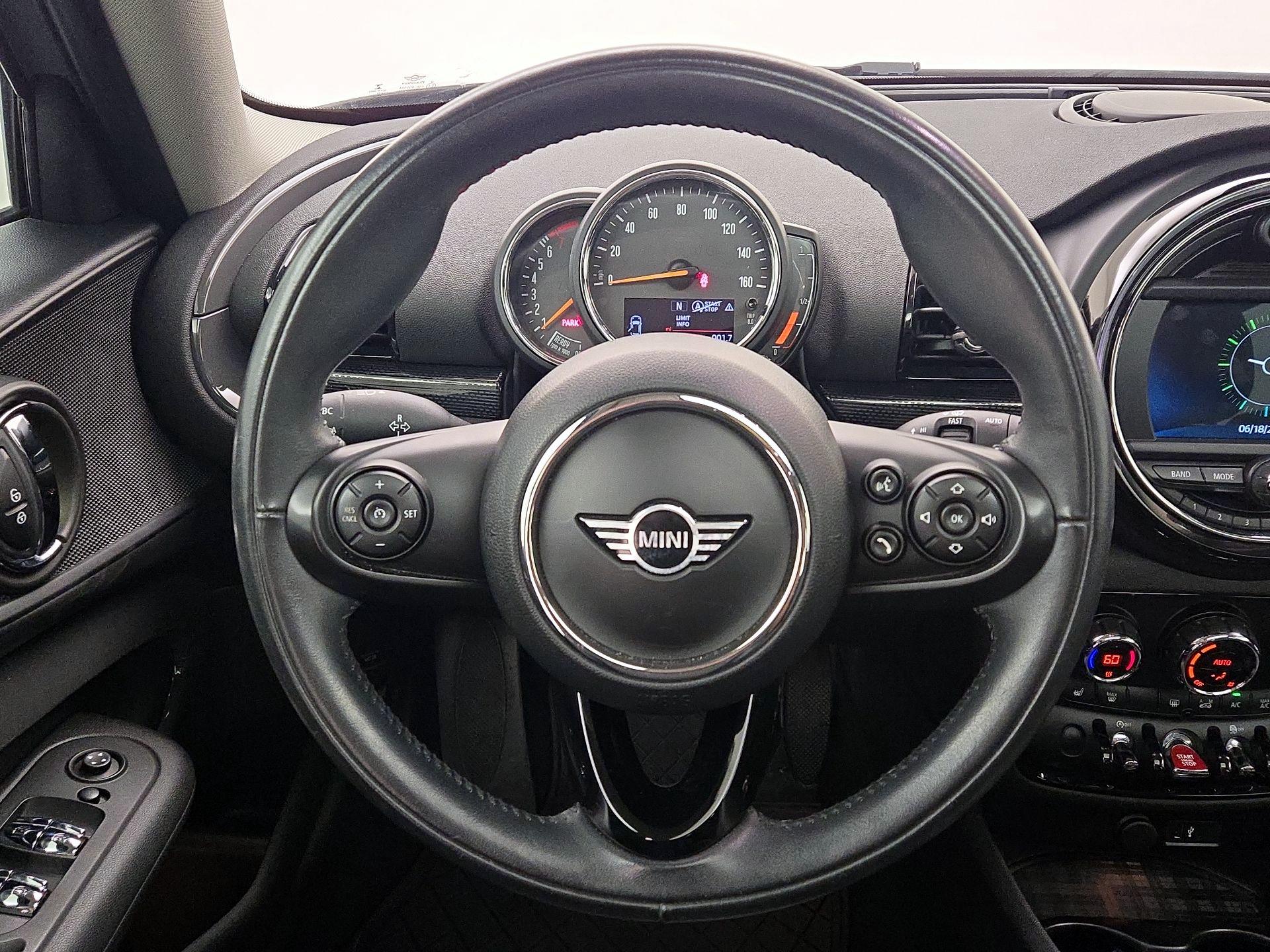 Thumbnail: 2019 MINI Cooper Clubman - 10