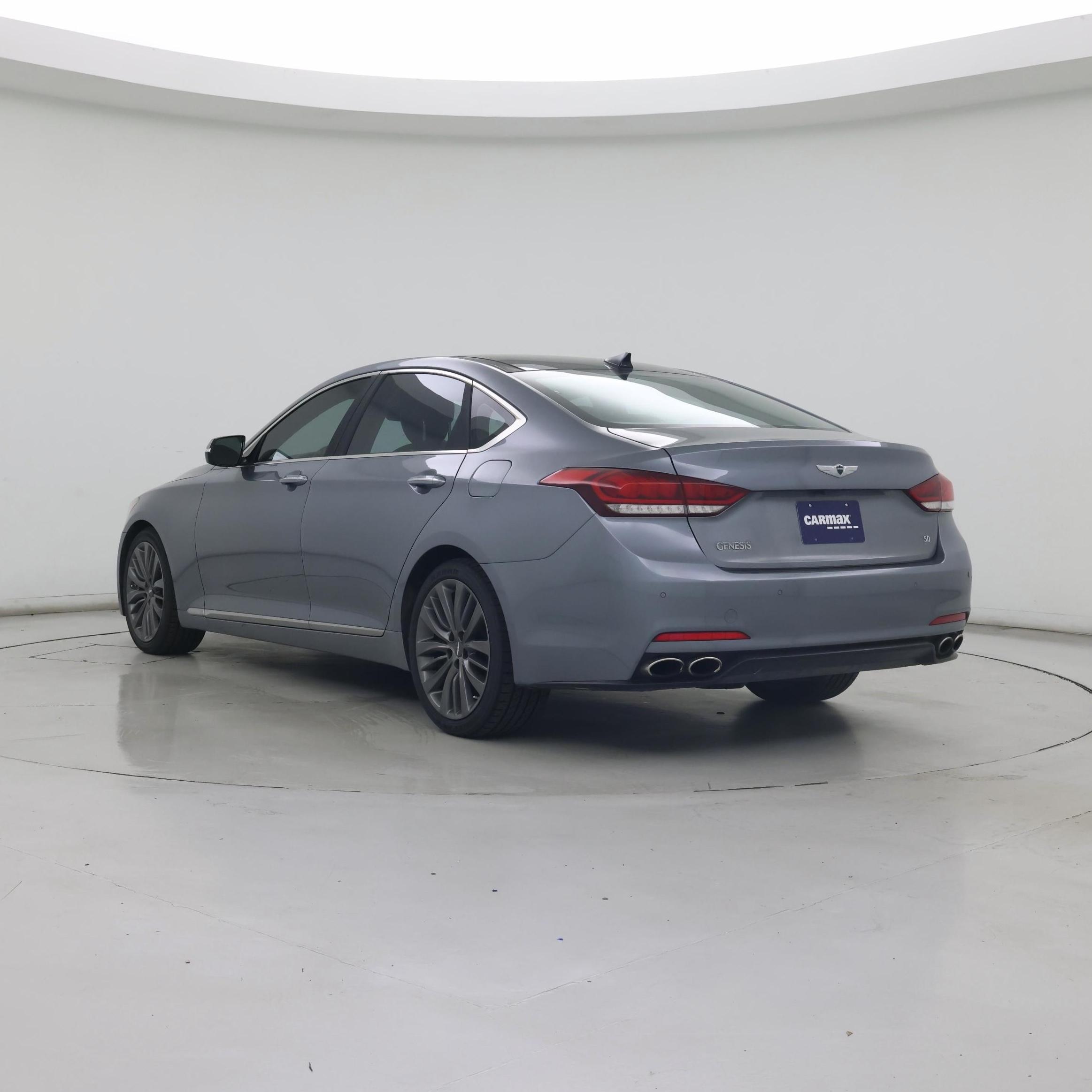 Thumbnail: 2015 Hyundai Genesis - 2