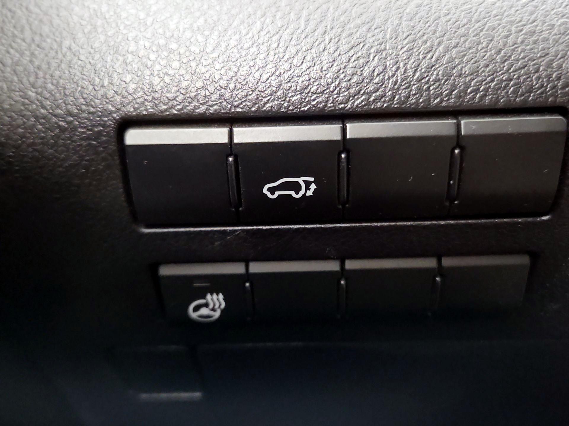 Thumbnail: 2016 Lexus RX - 13
