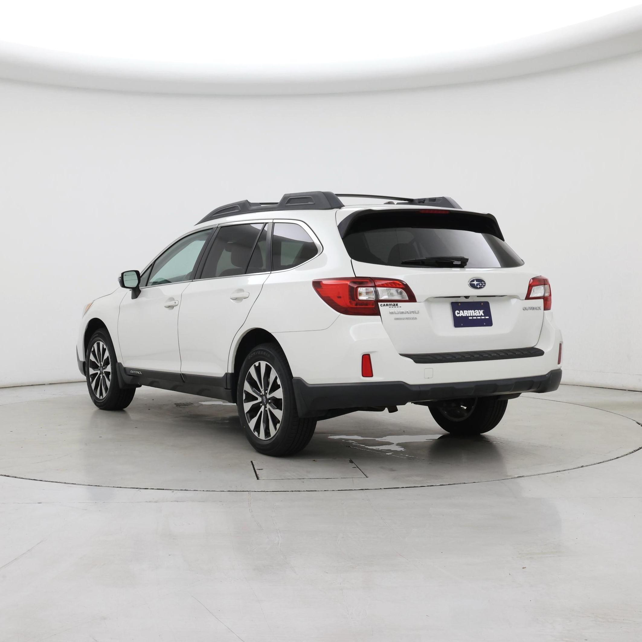 Thumbnail: 2015 Subaru Outback - 2