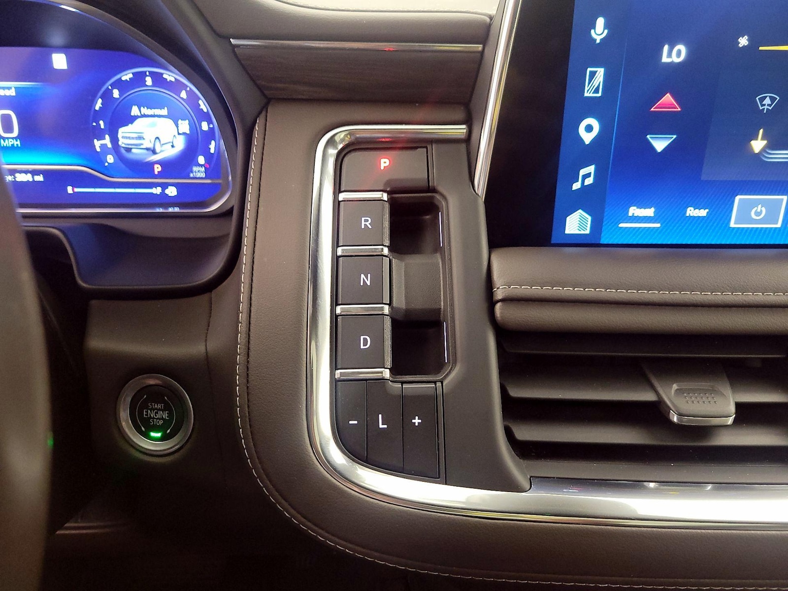 2023 Chevrolet Tahoe LT - Photo 19