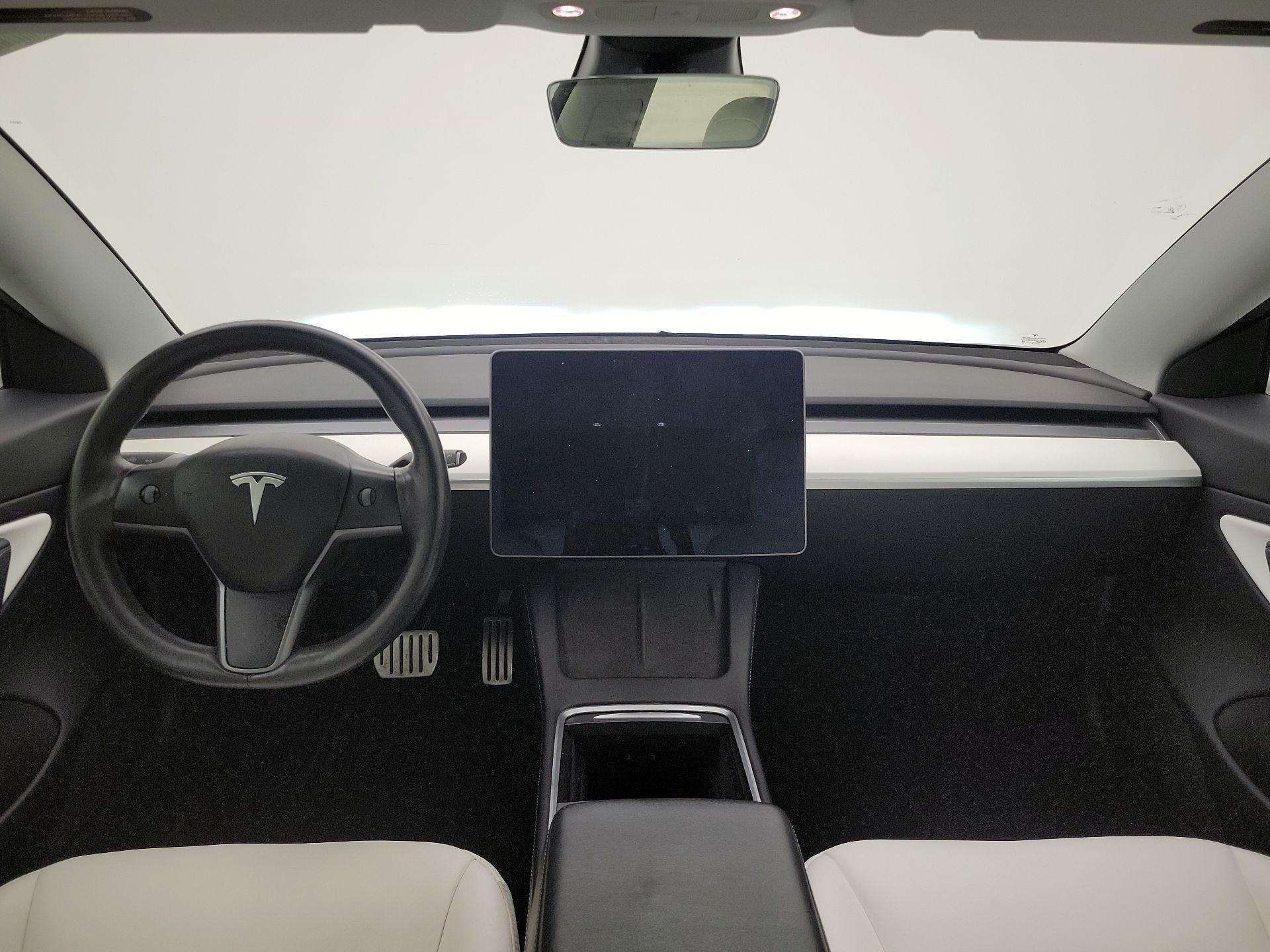 Thumbnail: 2021 Tesla Model 3 - 9