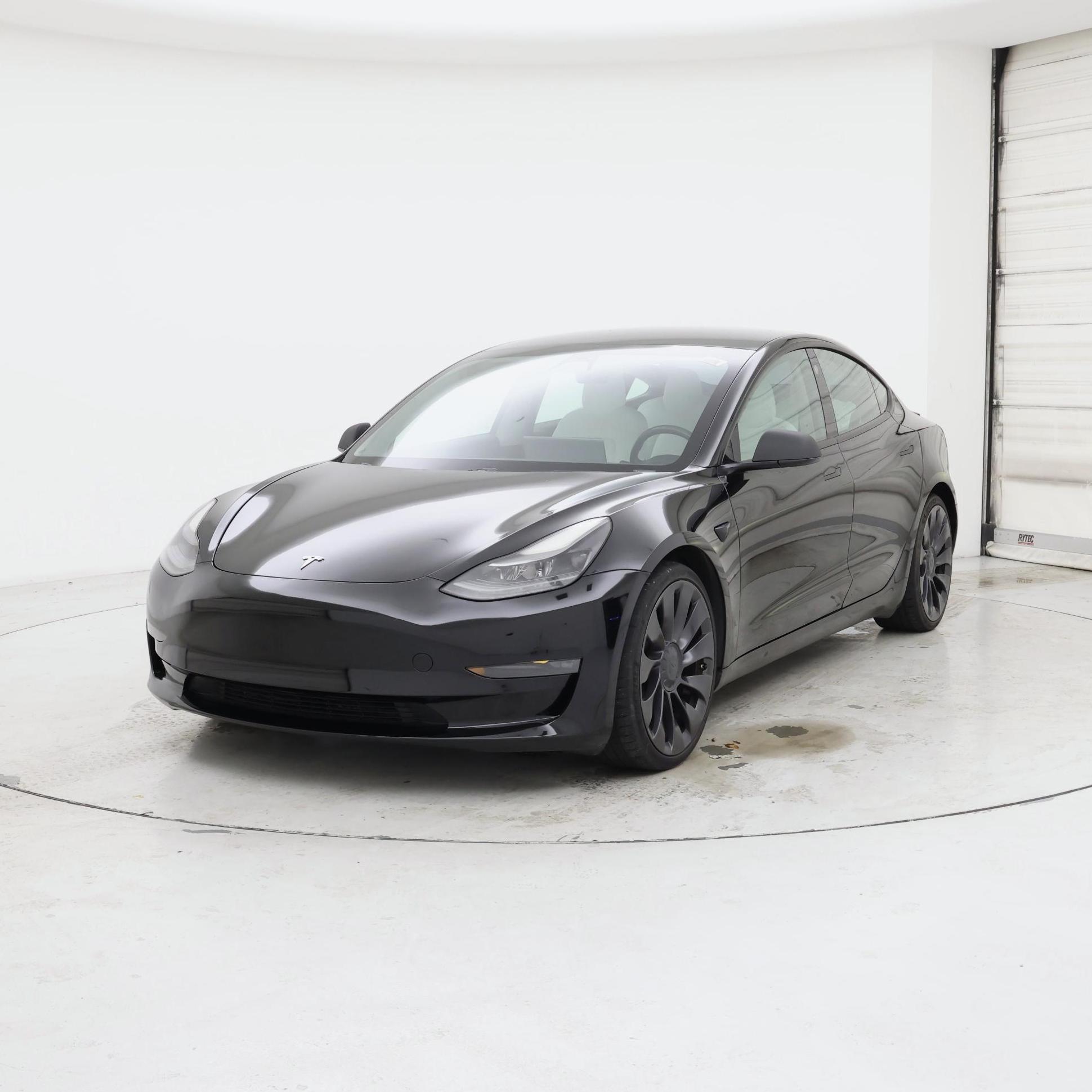 Thumbnail: 2021 Tesla Model 3 - 4