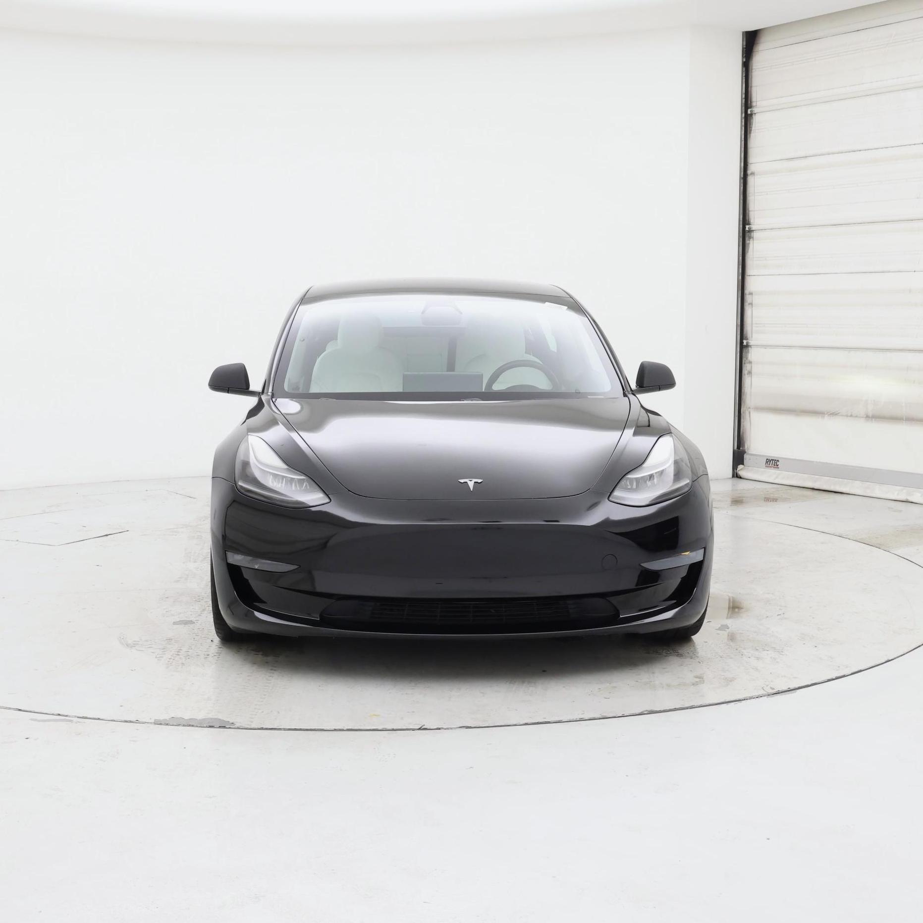 Thumbnail: 2021 Tesla Model 3 - 5