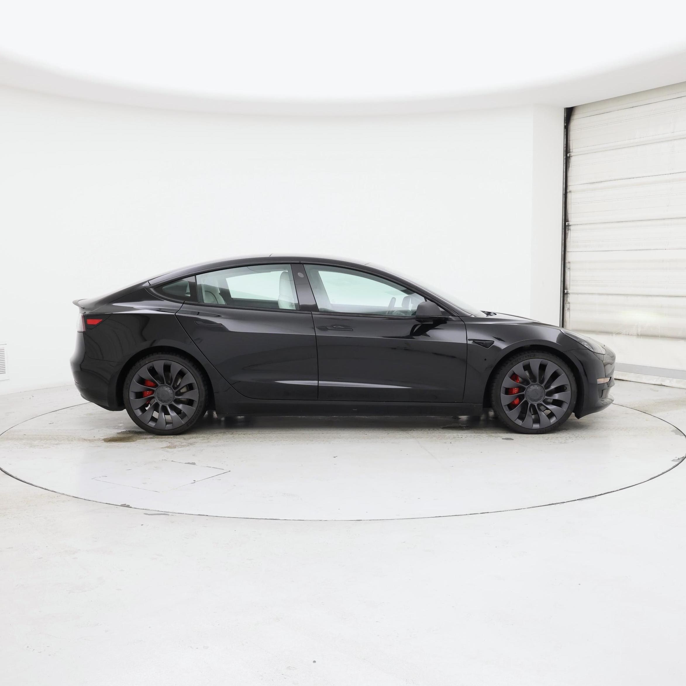 Thumbnail: 2021 Tesla Model 3 - 7