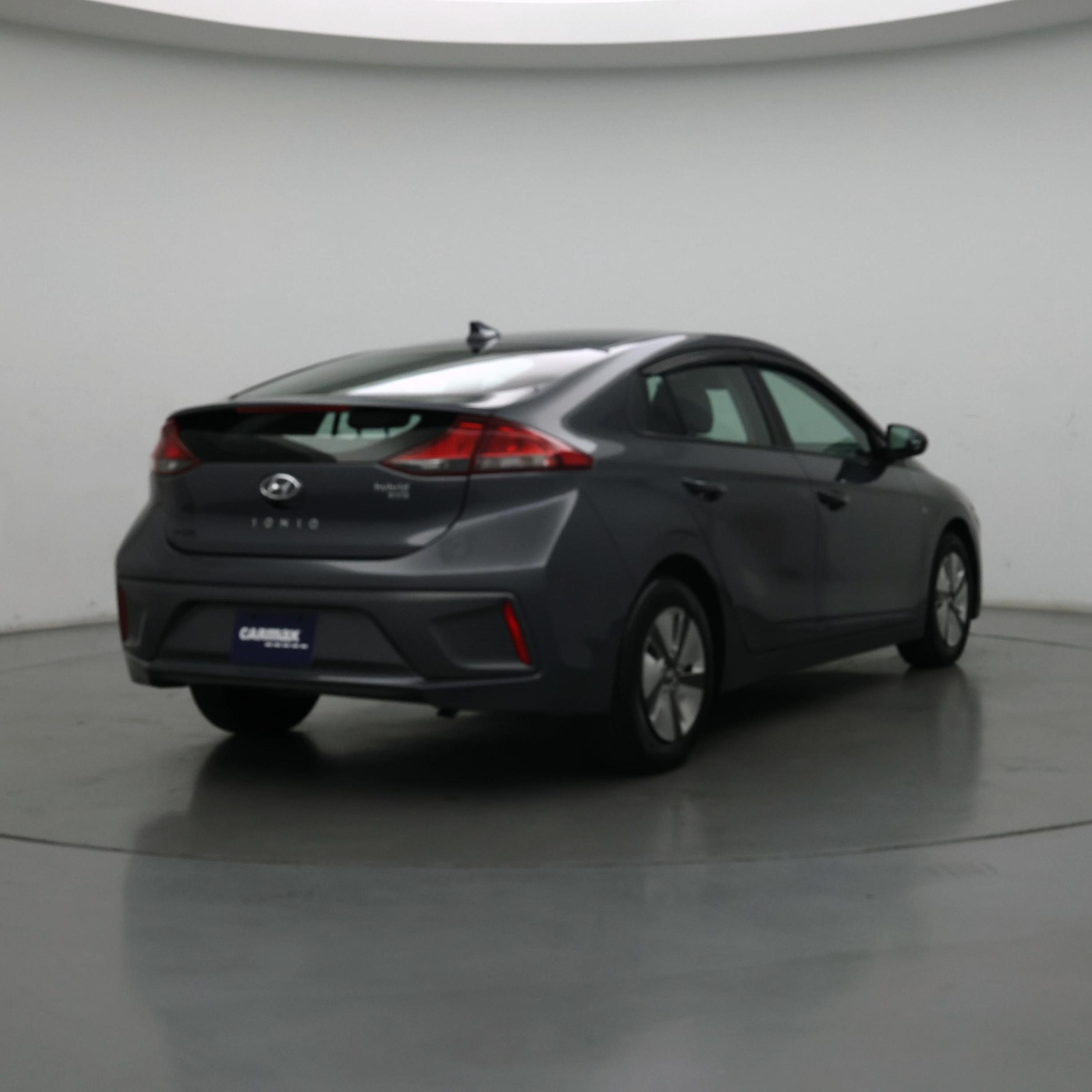 Thumbnail: 2020 Hyundai Ioniq - 8