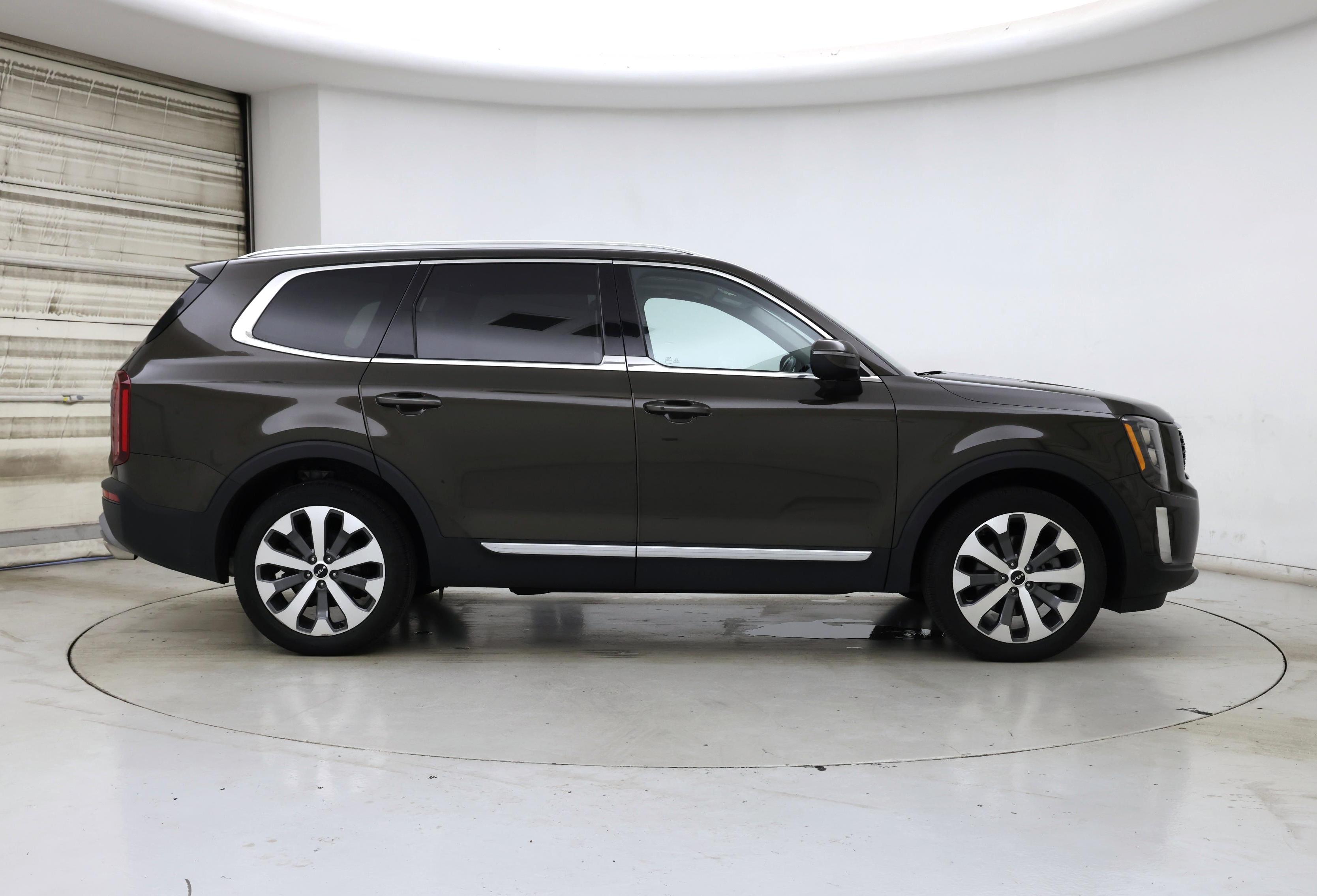 Thumbnail: 2022 Kia Telluride - 7