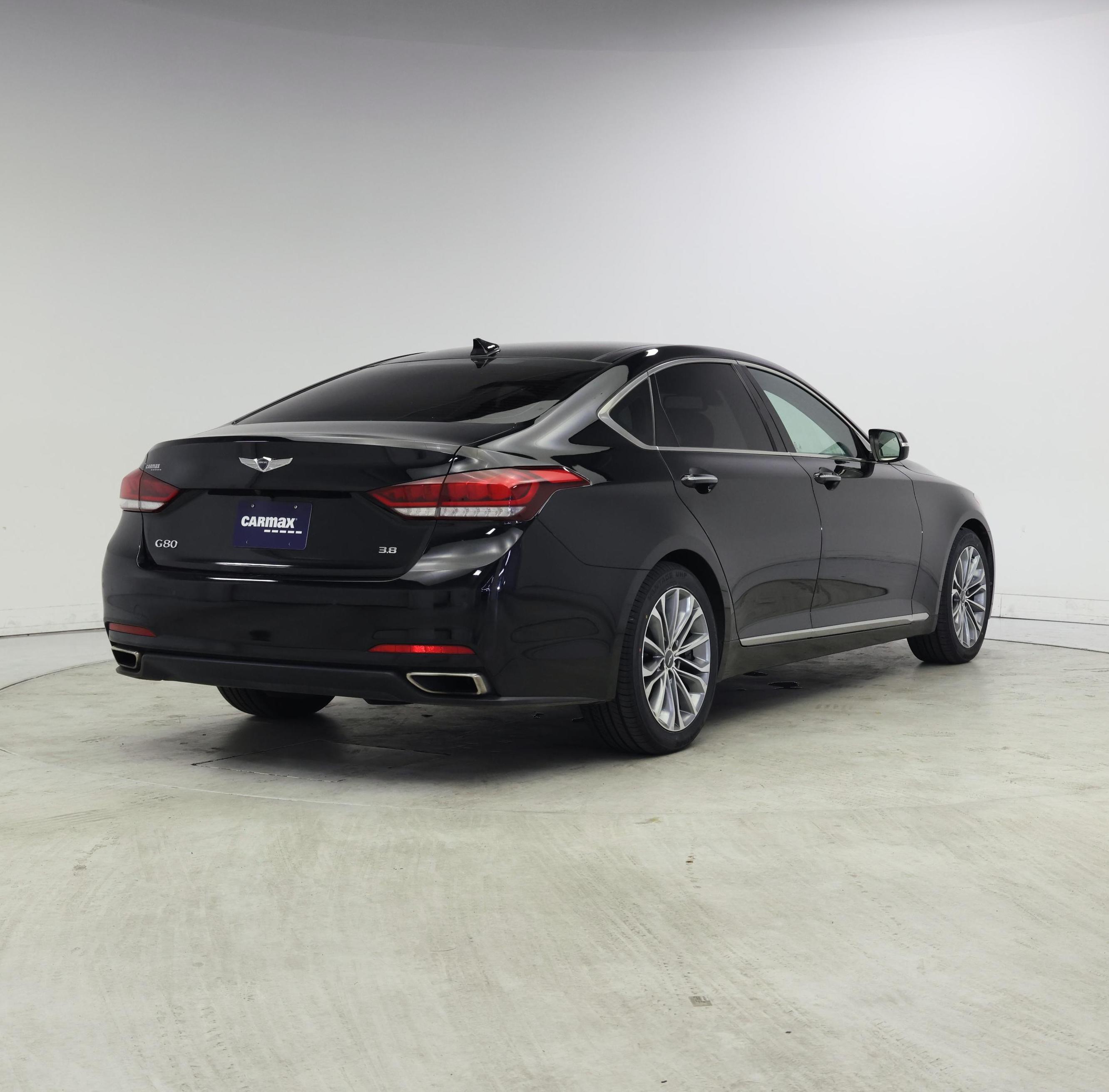 Thumbnail: 2017 Genesis G80 - 8