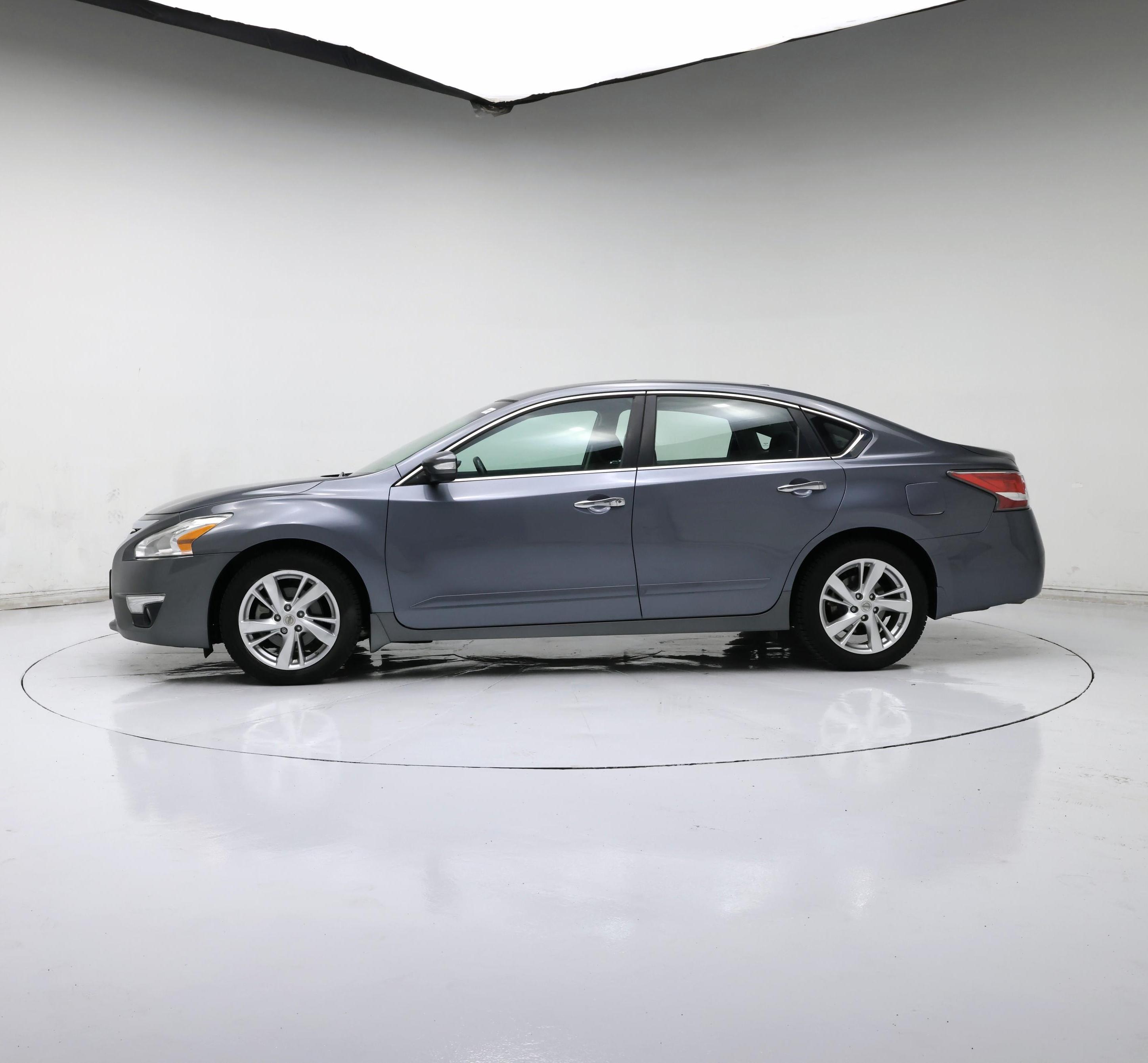 Thumbnail: 2014 Nissan Altima - 3