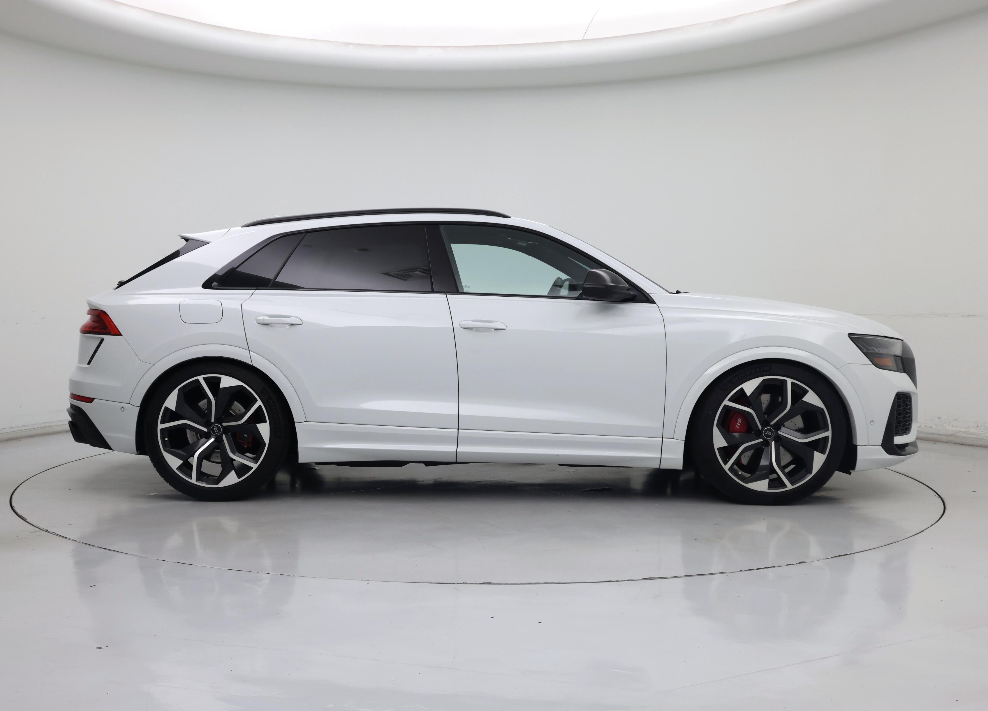 Thumbnail: 2021 Audi RS Q8 - 7