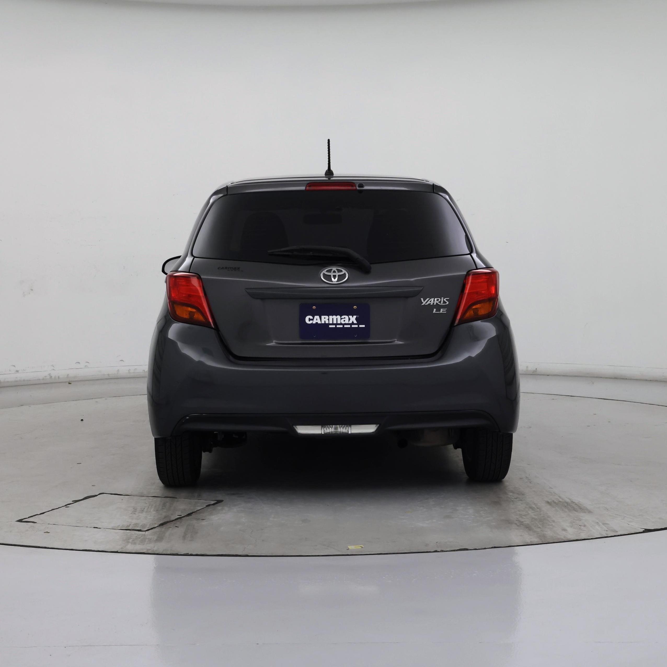 Thumbnail: 2015 Toyota Yaris - 6