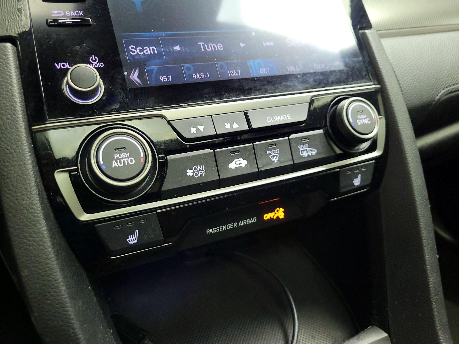 Thumbnail: 2019 Honda Civic - 16
