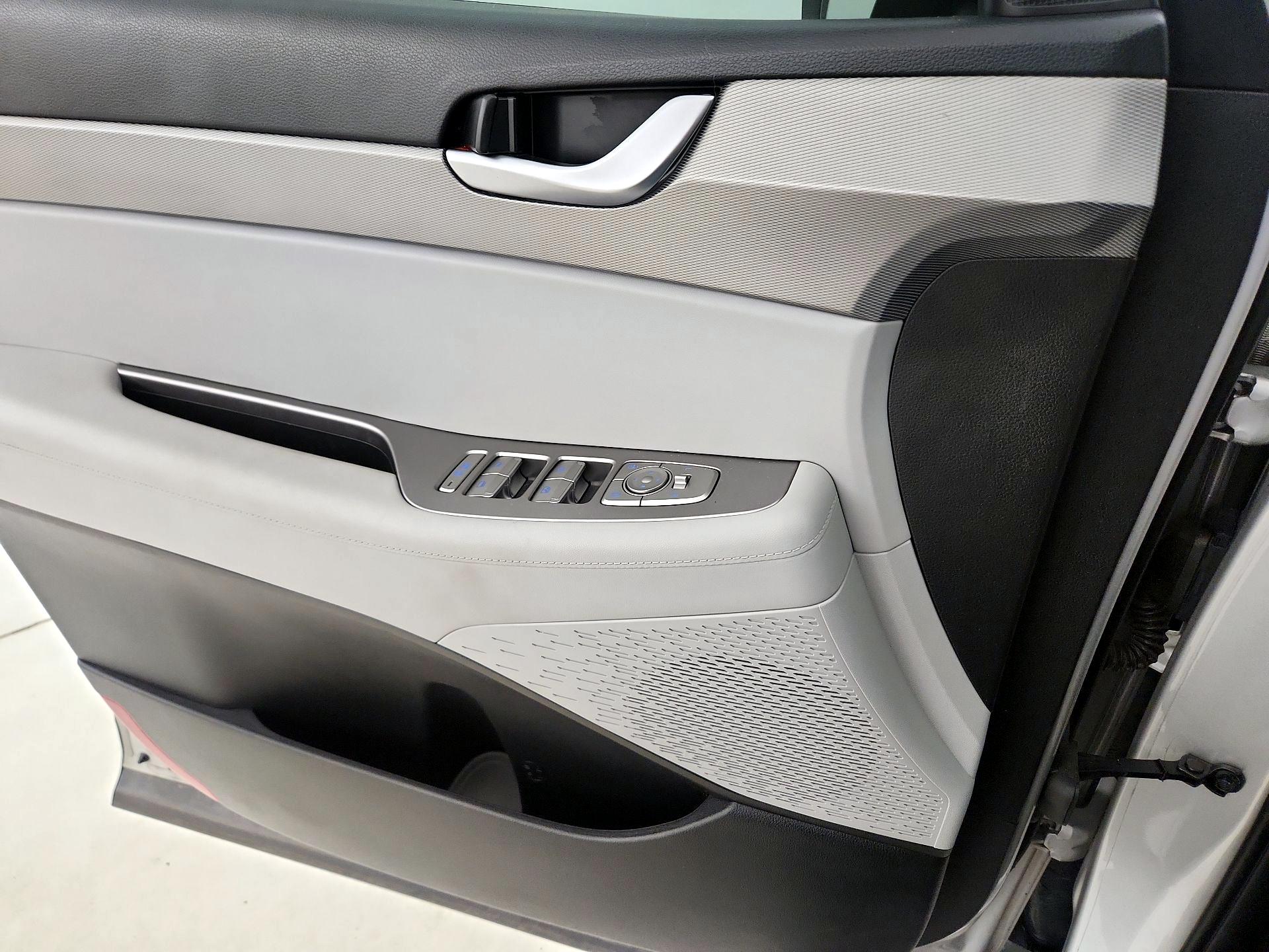 Thumbnail: 2022 Hyundai Palisade - 12