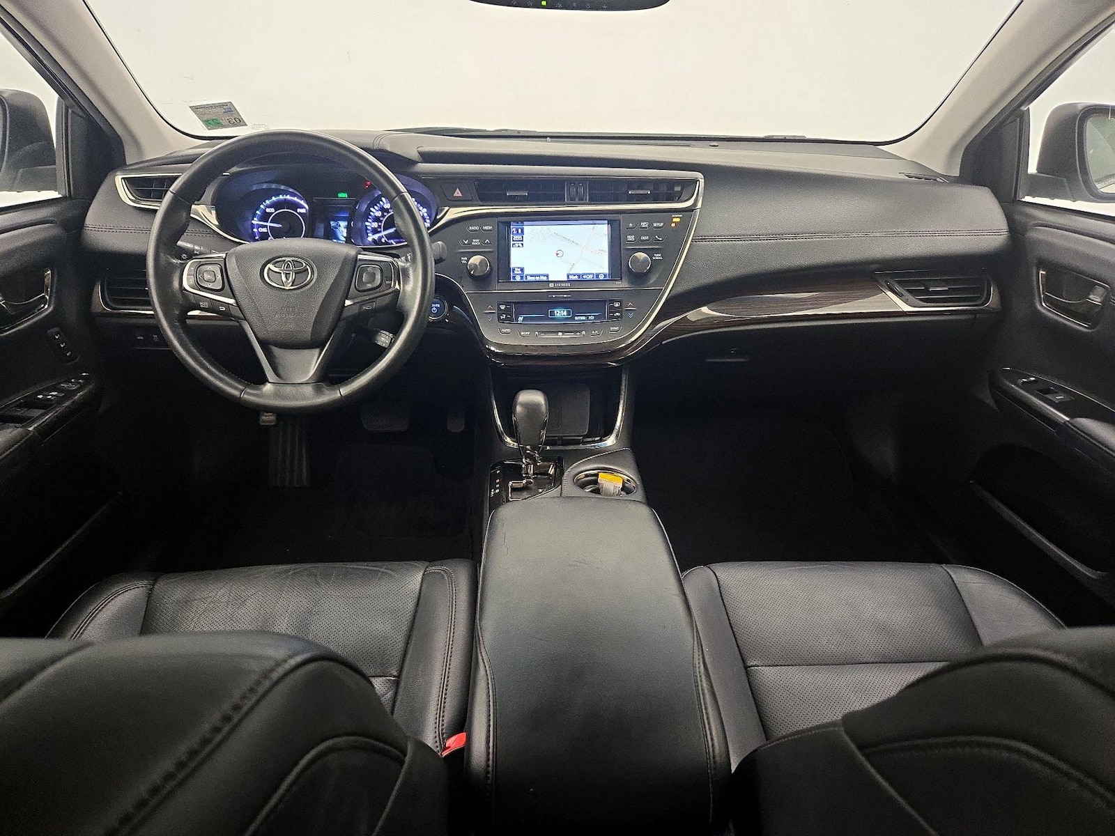 2014 Toyota Avalon Limited Hybrid - Photo 10