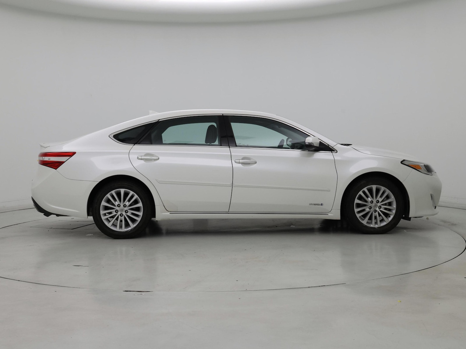 2014 Toyota Avalon Limited Hybrid - Photo 8
