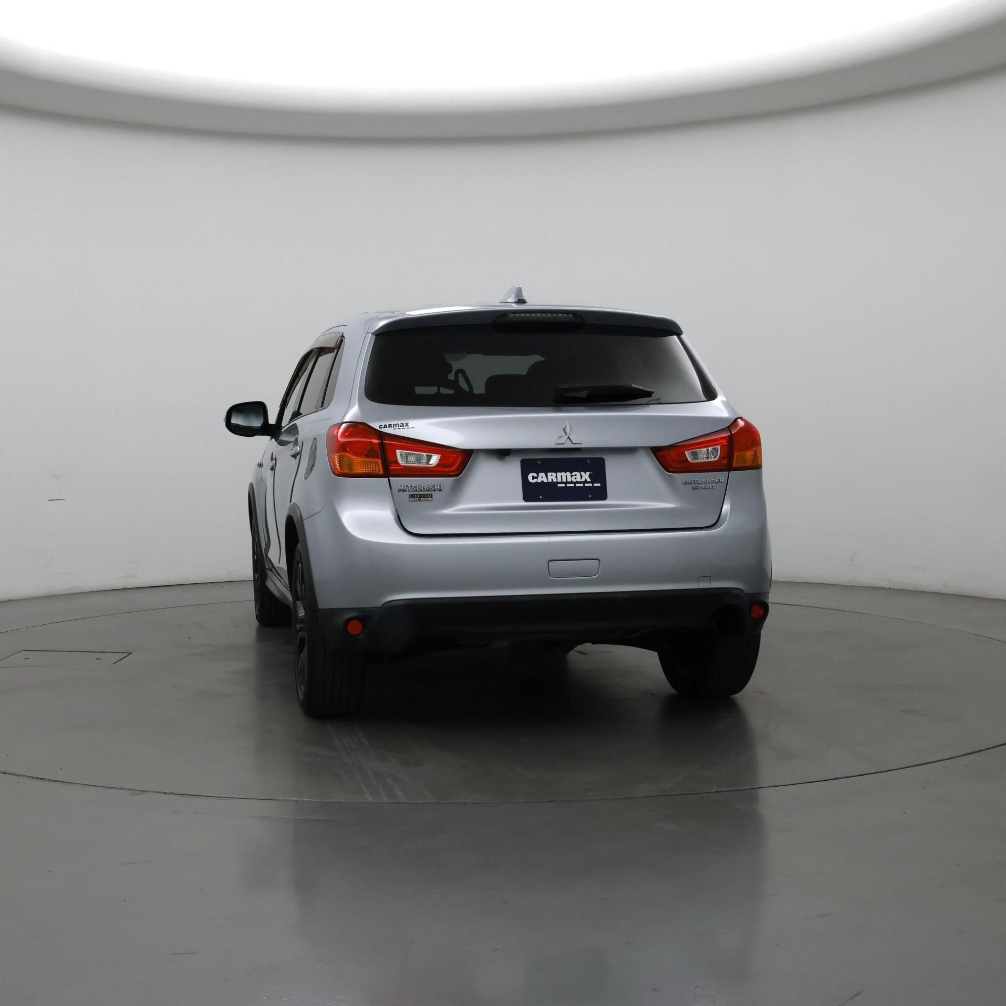 Thumbnail: 2017 Mitsubishi Outlander Sport - 6