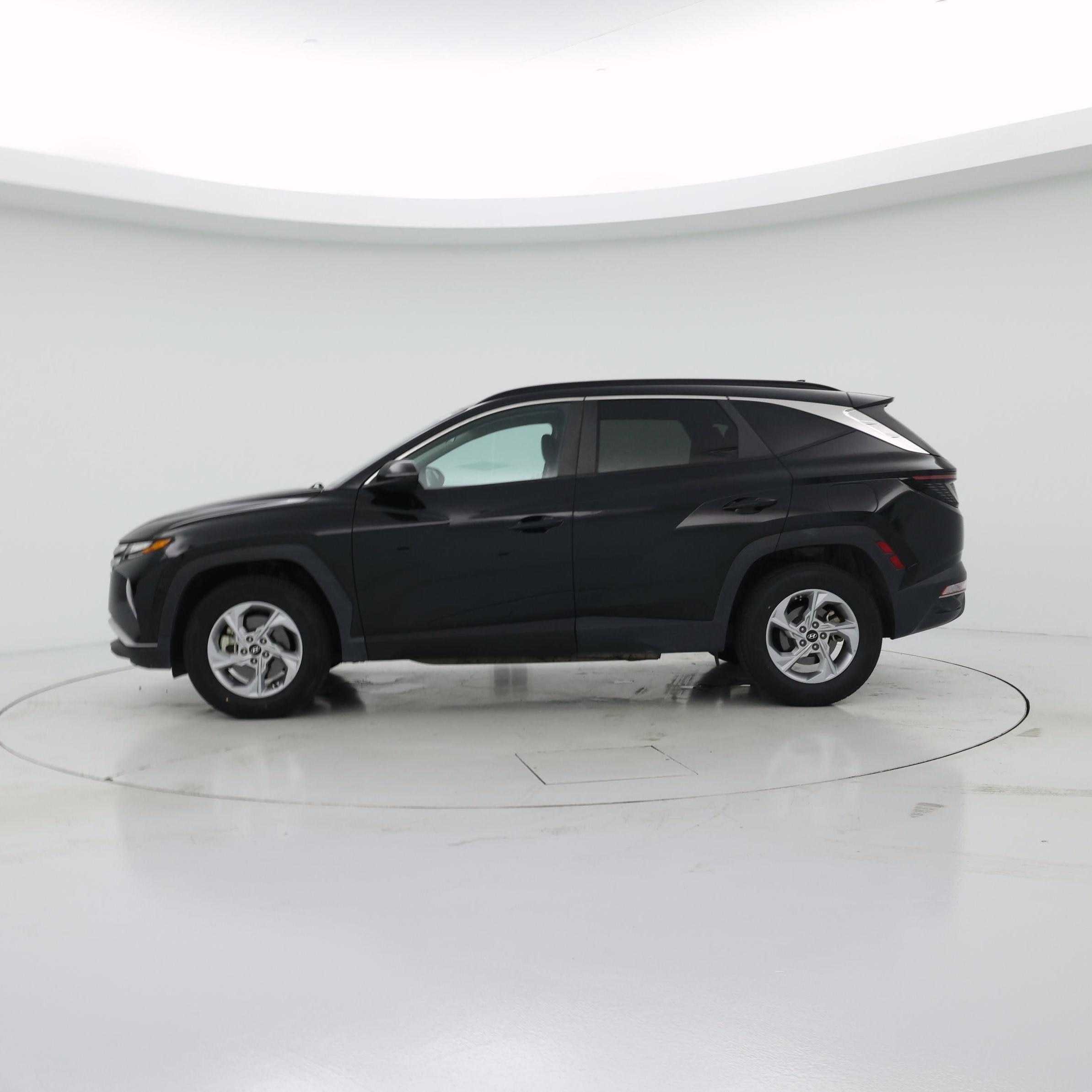 Thumbnail: 2023 Hyundai Tucson - 3