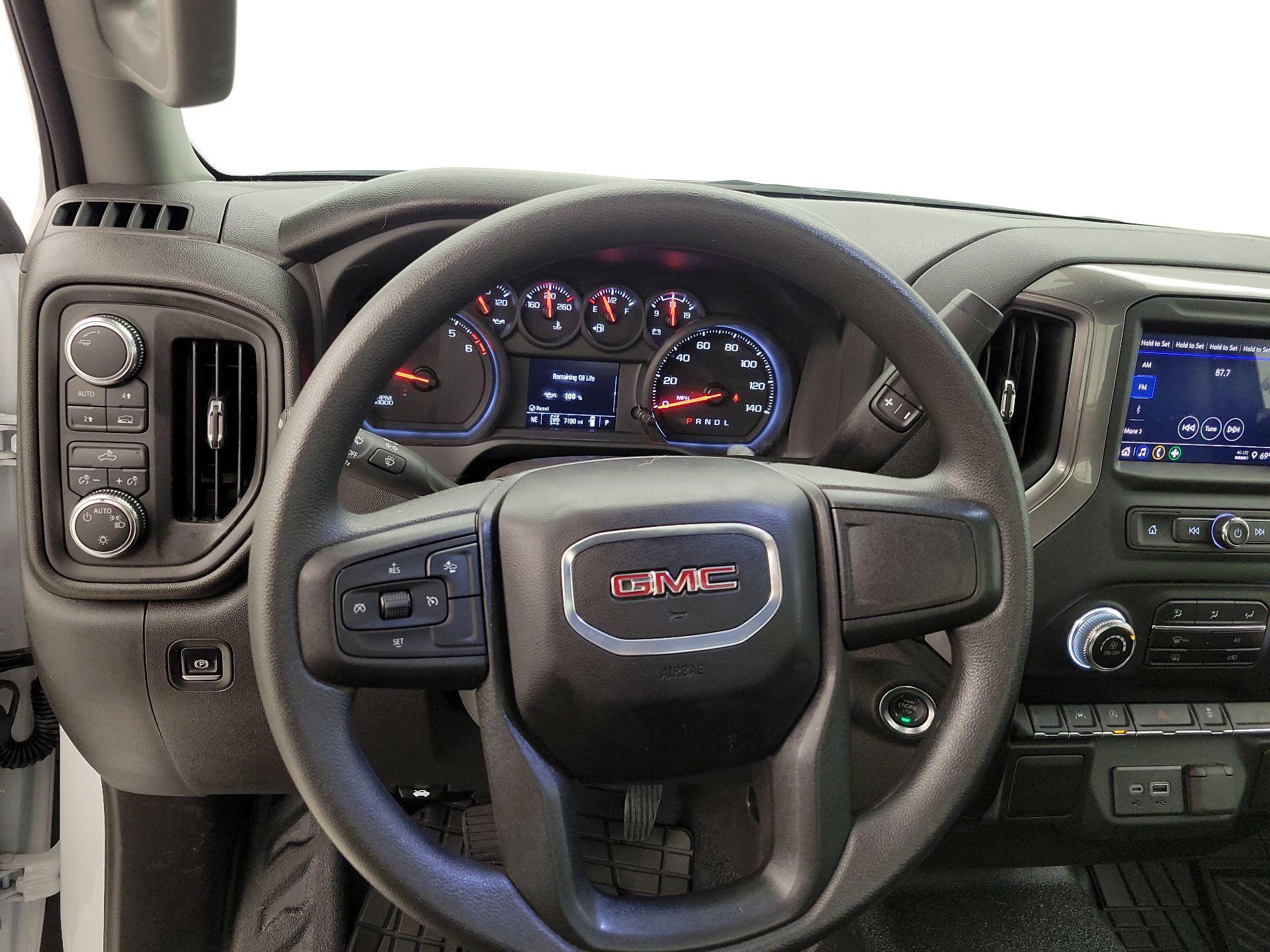 Thumbnail: 2025 GMC Sierra 1500 - 10
