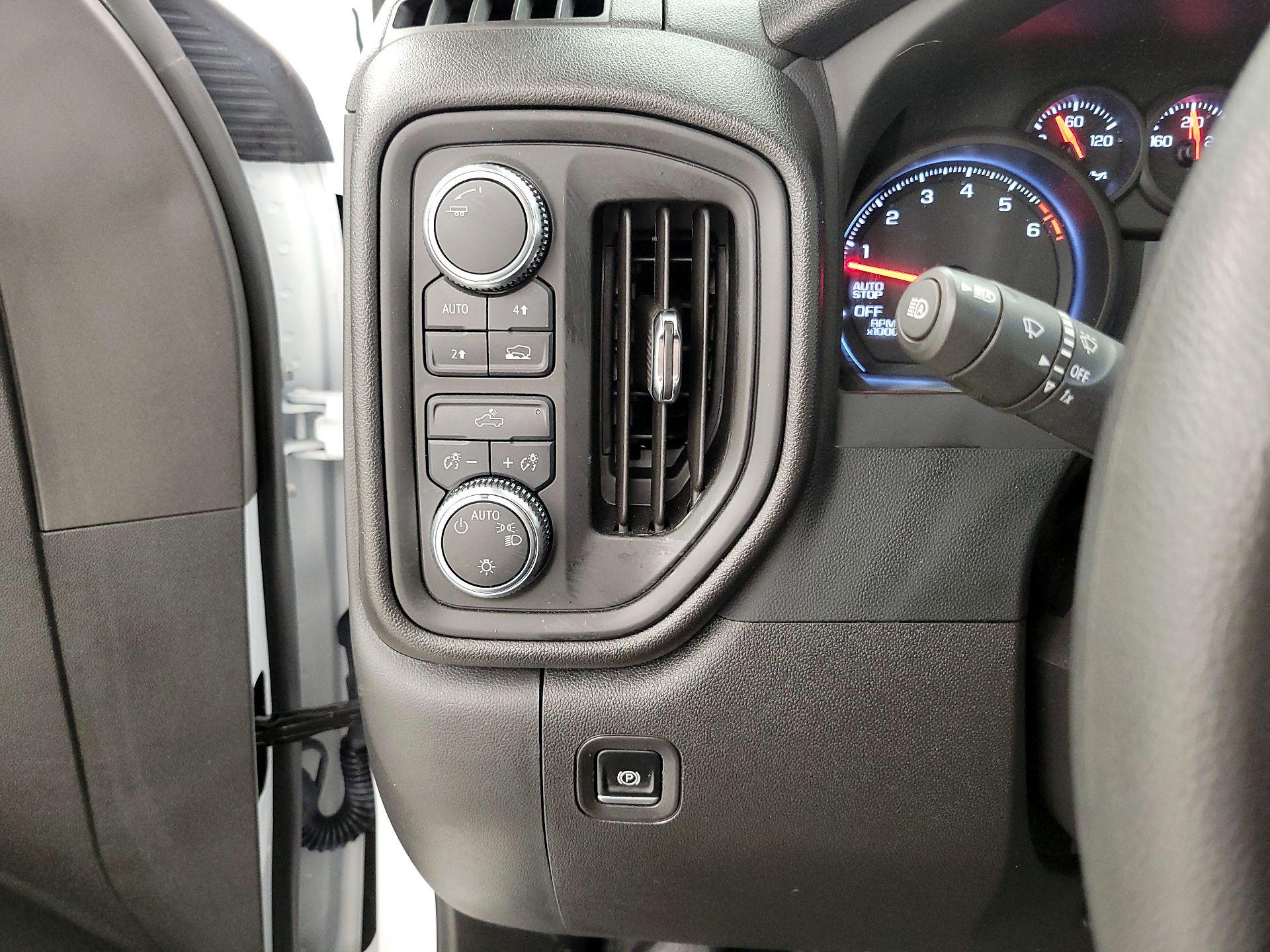 Thumbnail: 2025 GMC Sierra 1500 - 13