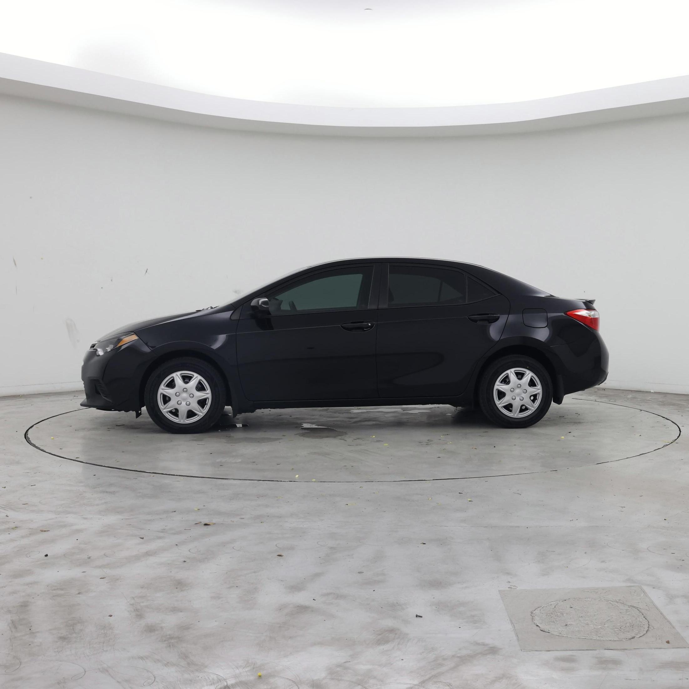 Thumbnail: 2016 Toyota Corolla - 3