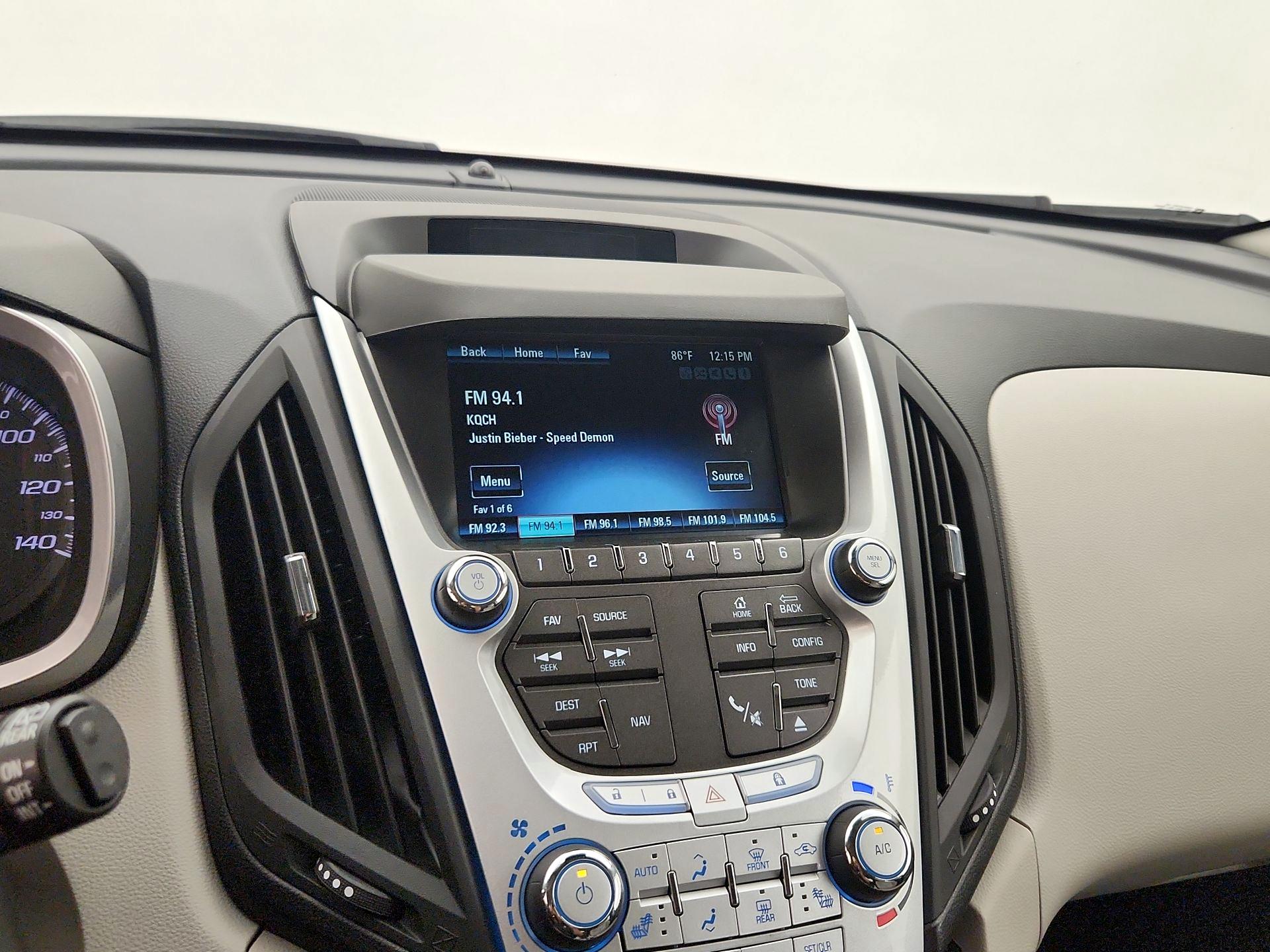 Thumbnail: 2014 Chevrolet Equinox - 16