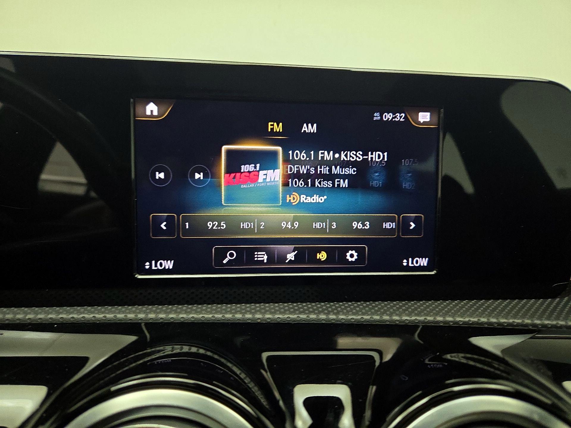 Thumbnail: 2021 Mercedes-Benz CLA - 15