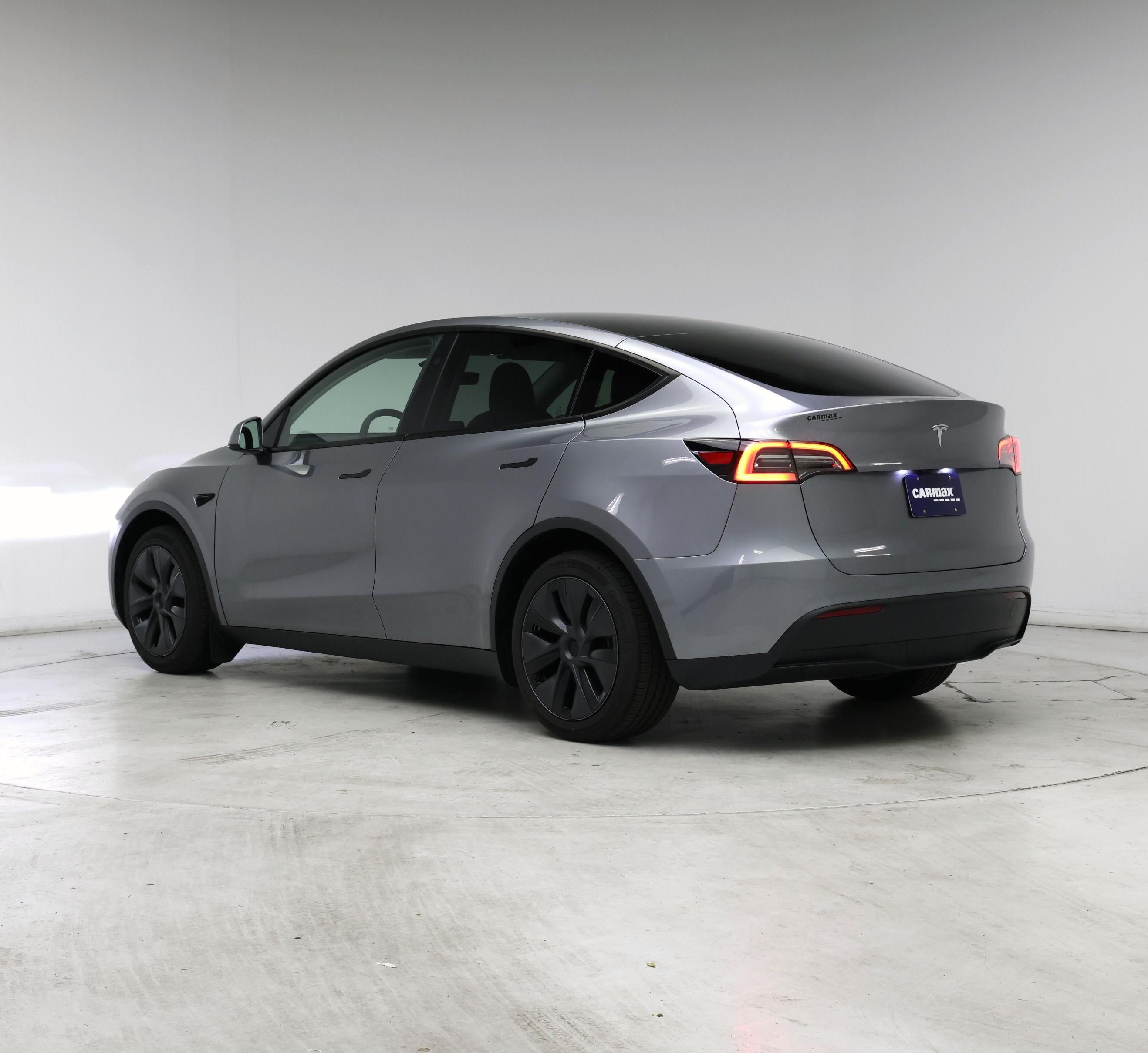 Thumbnail: 2024 Tesla Model Y - 2