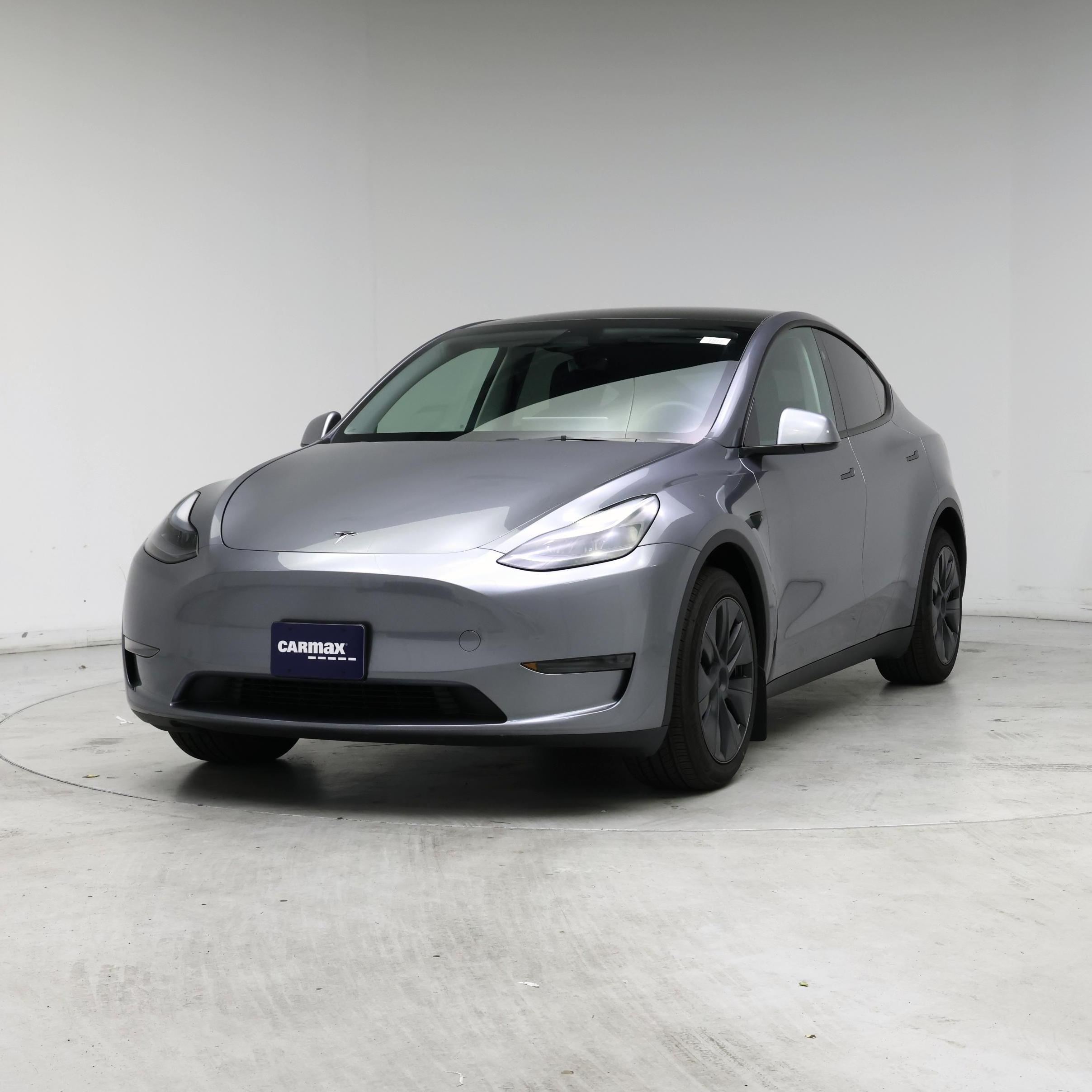 Thumbnail: 2024 Tesla Model Y - 4
