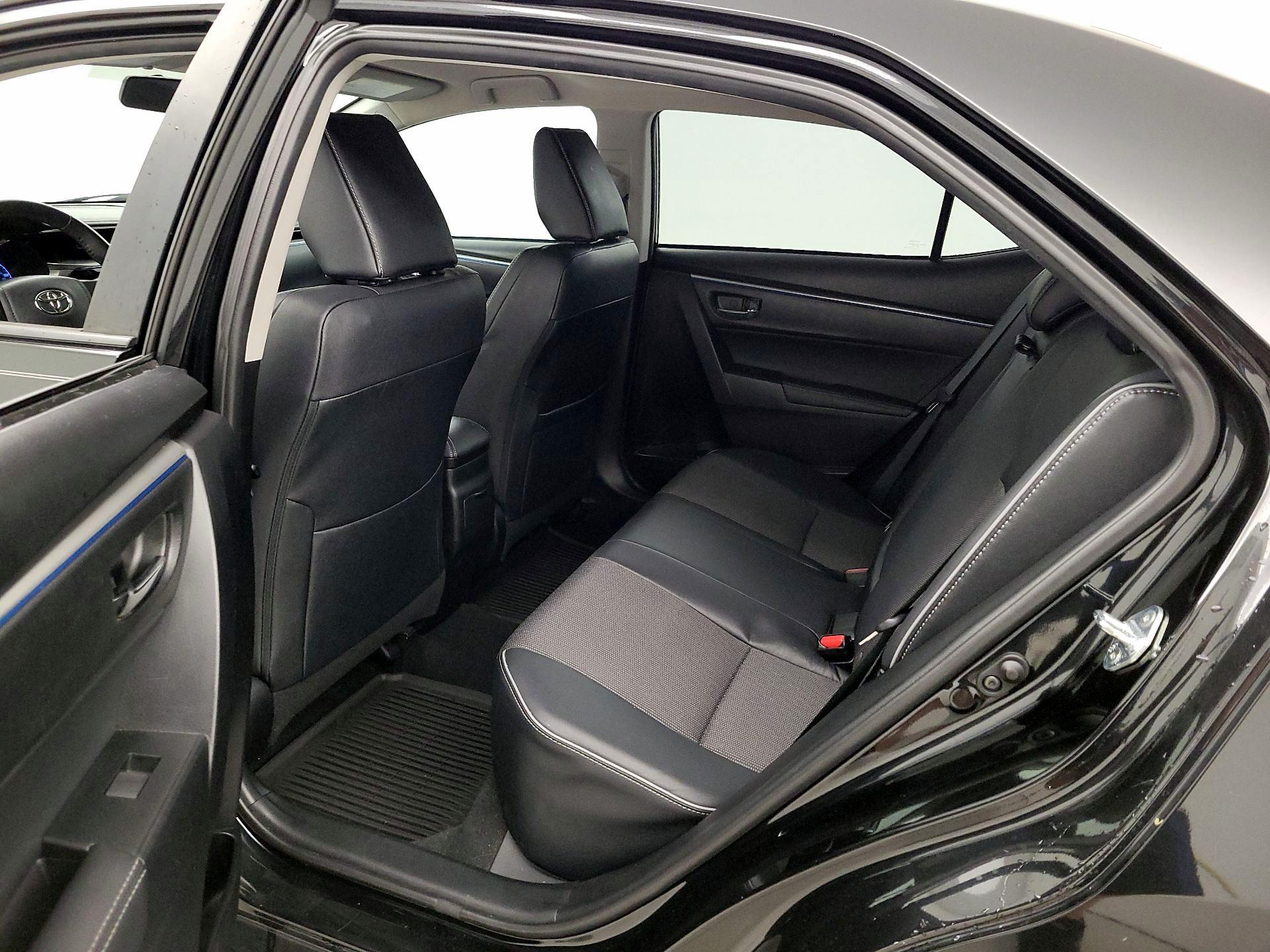 Thumbnail: 2016 Toyota Corolla - 19