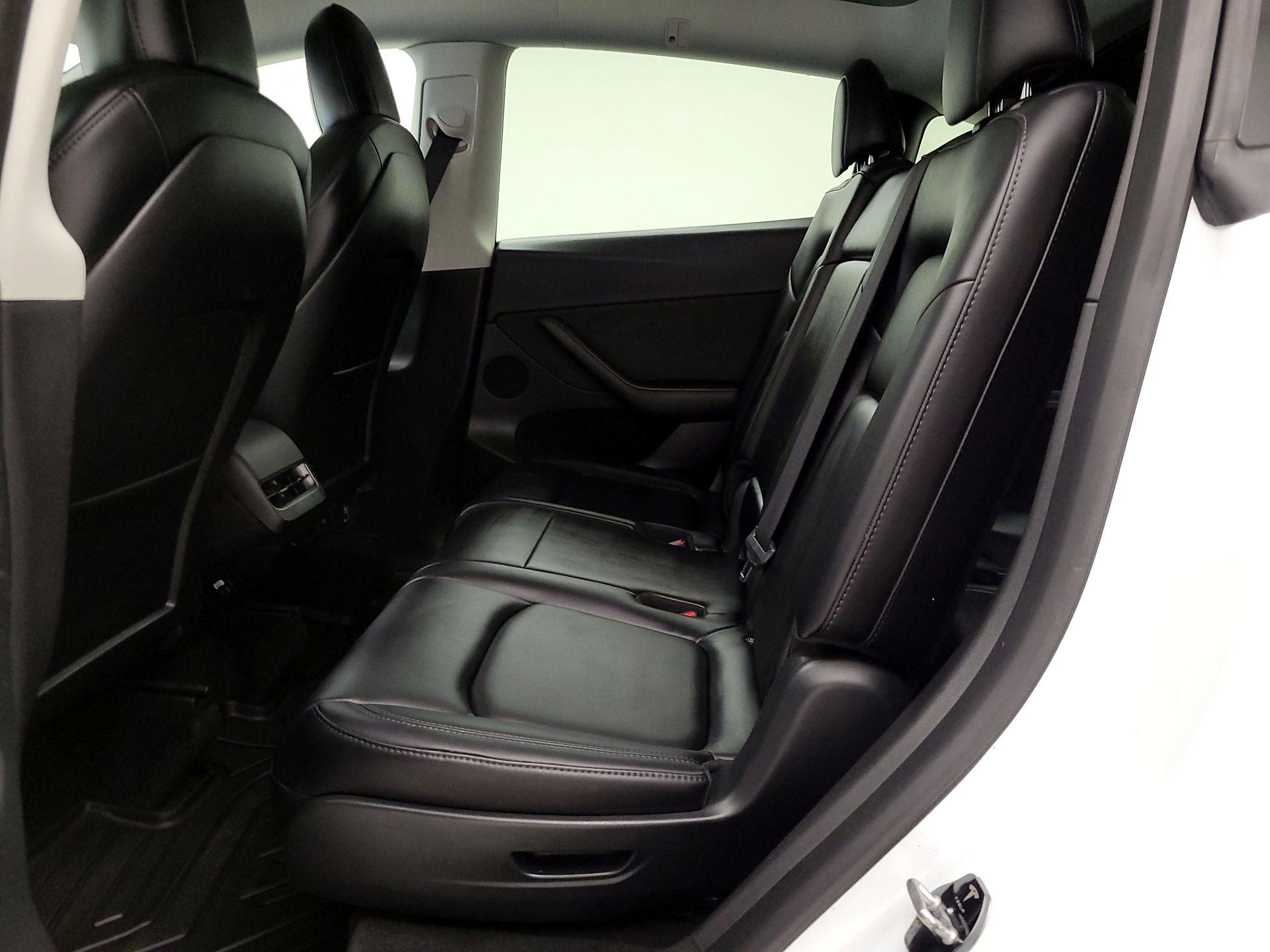 Thumbnail: 2023 Tesla Model Y - 18