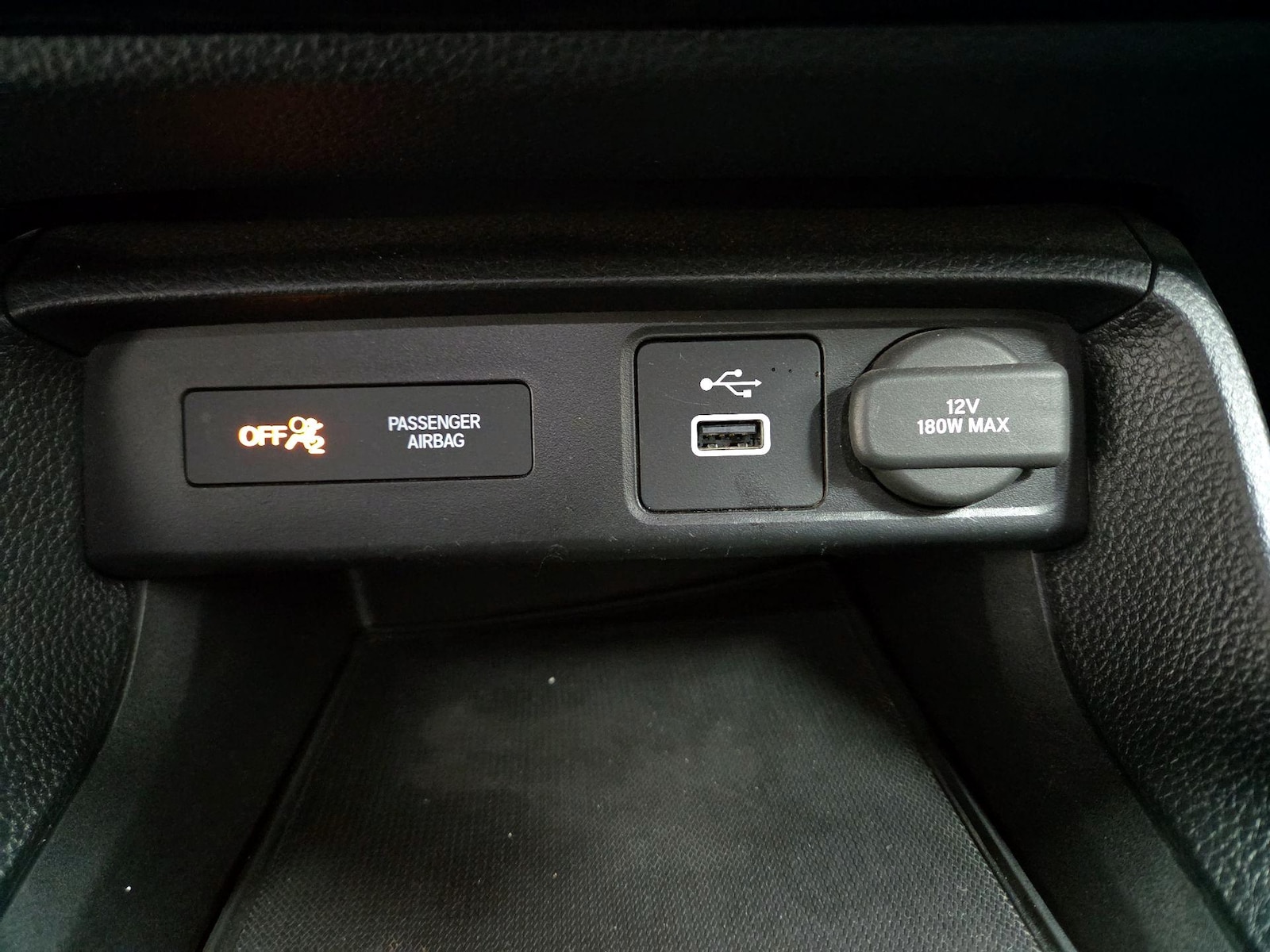 2023 Honda Civic Sport - Photo 19