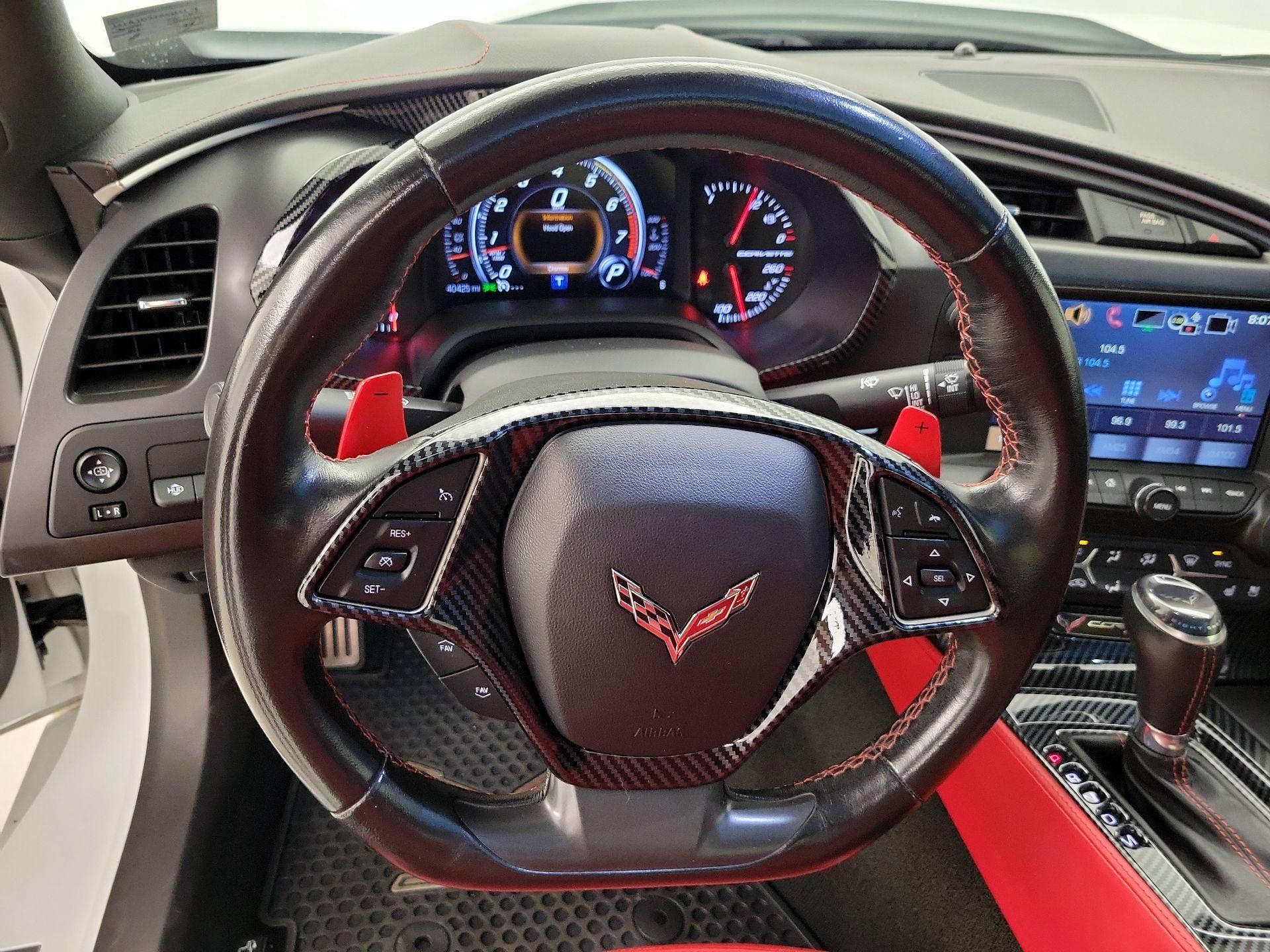 Thumbnail: 2017 Chevrolet Corvette - 10