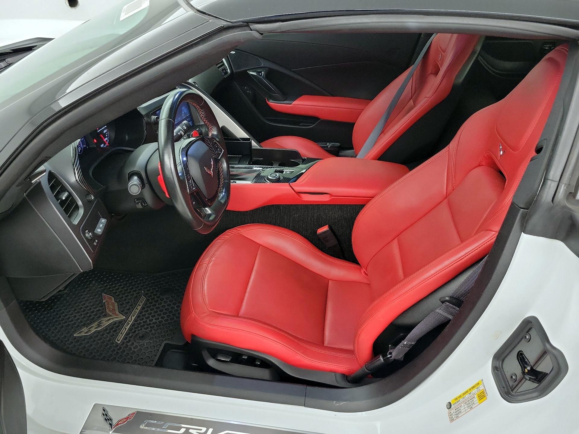 Thumbnail: 2017 Chevrolet Corvette - 11