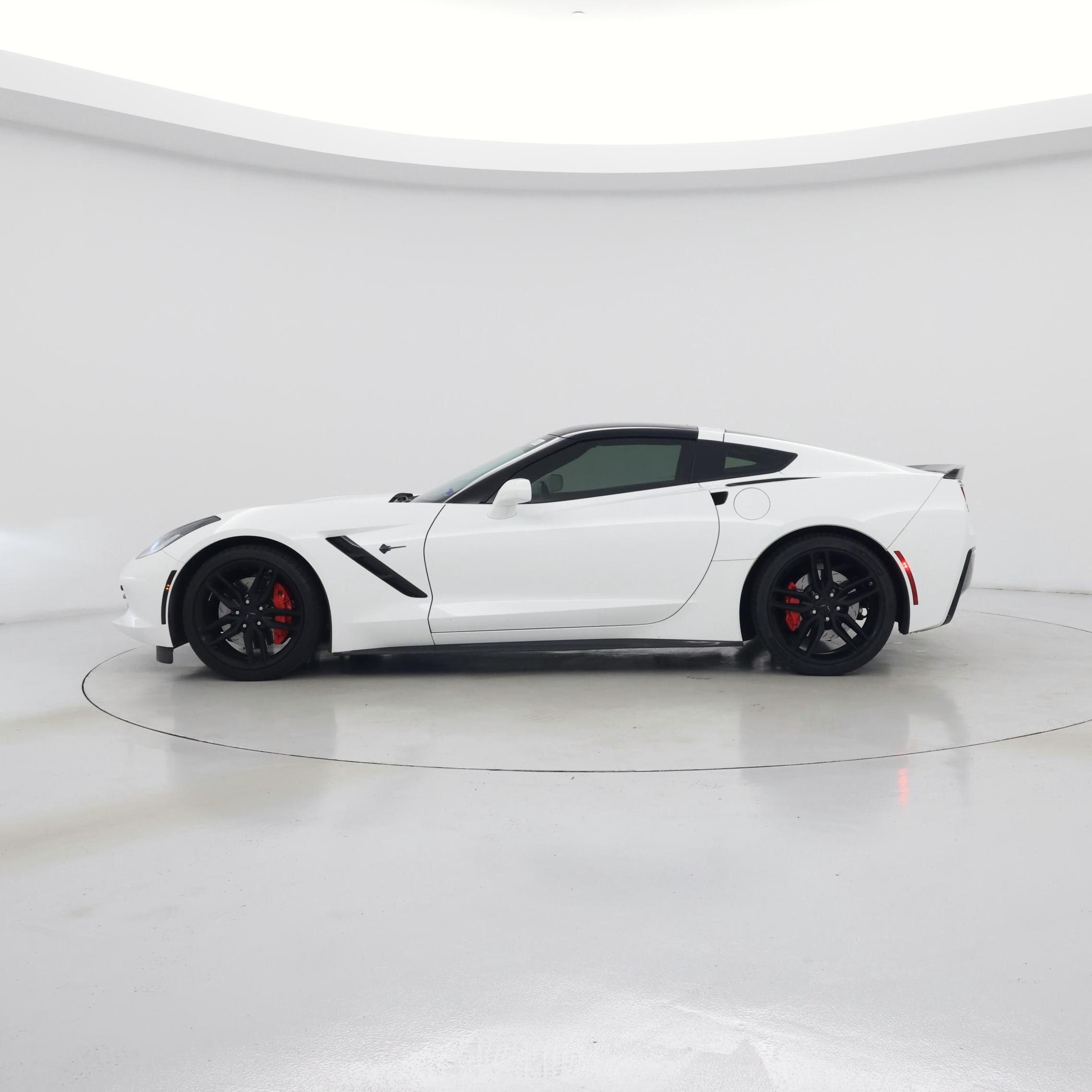 Thumbnail: 2017 Chevrolet Corvette - 3