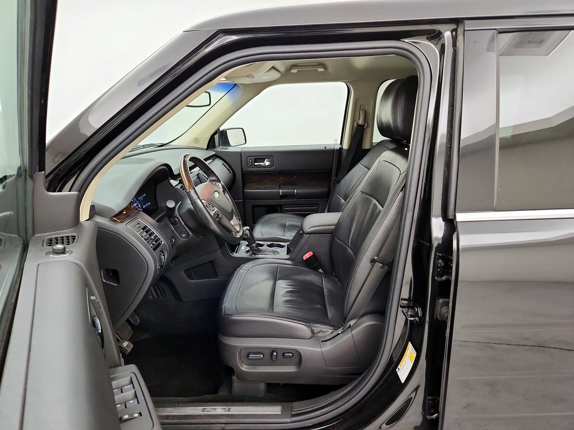 Thumbnail: 2015 Ford Flex - 11