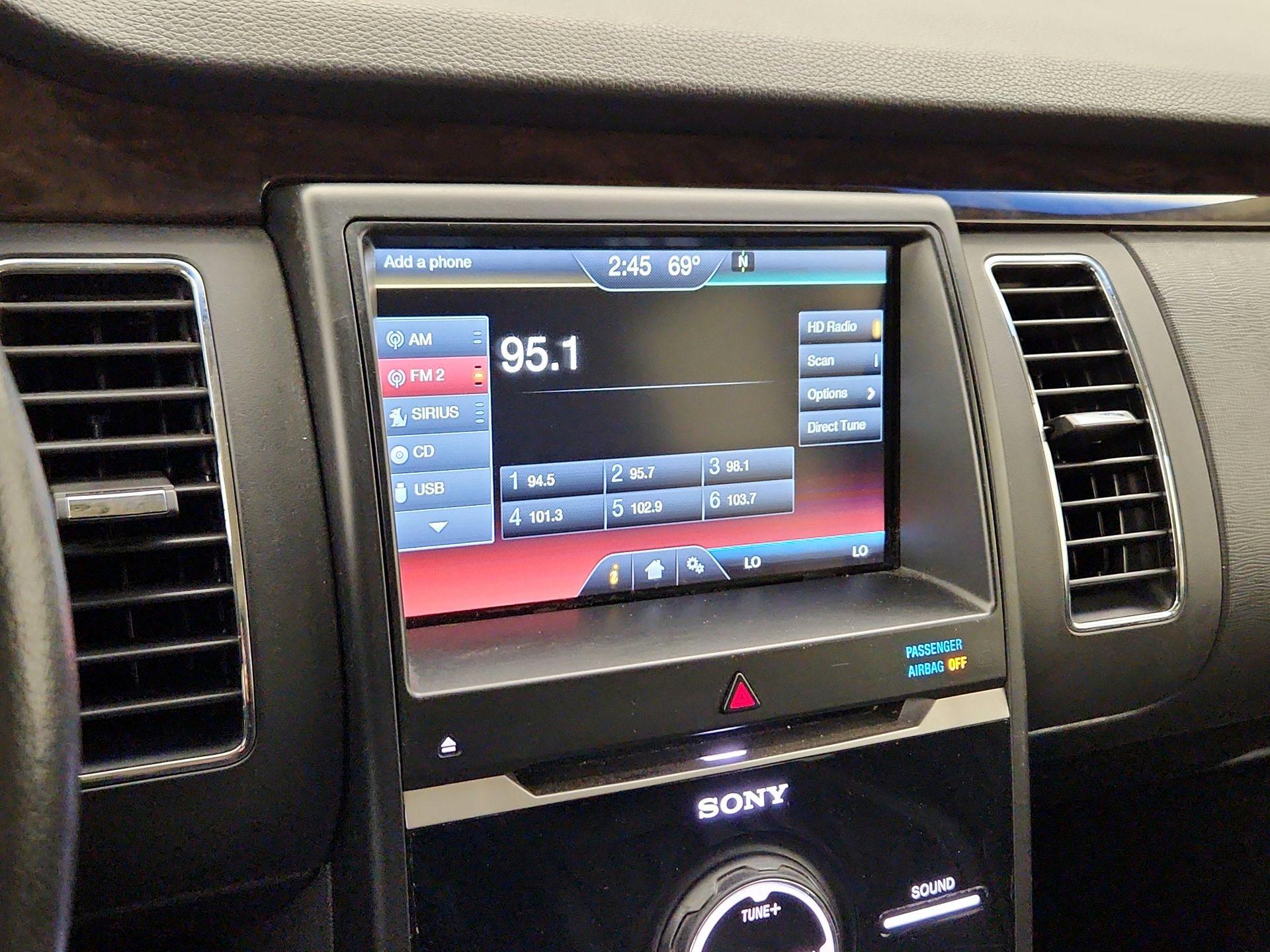 Thumbnail: 2015 Ford Flex - 15