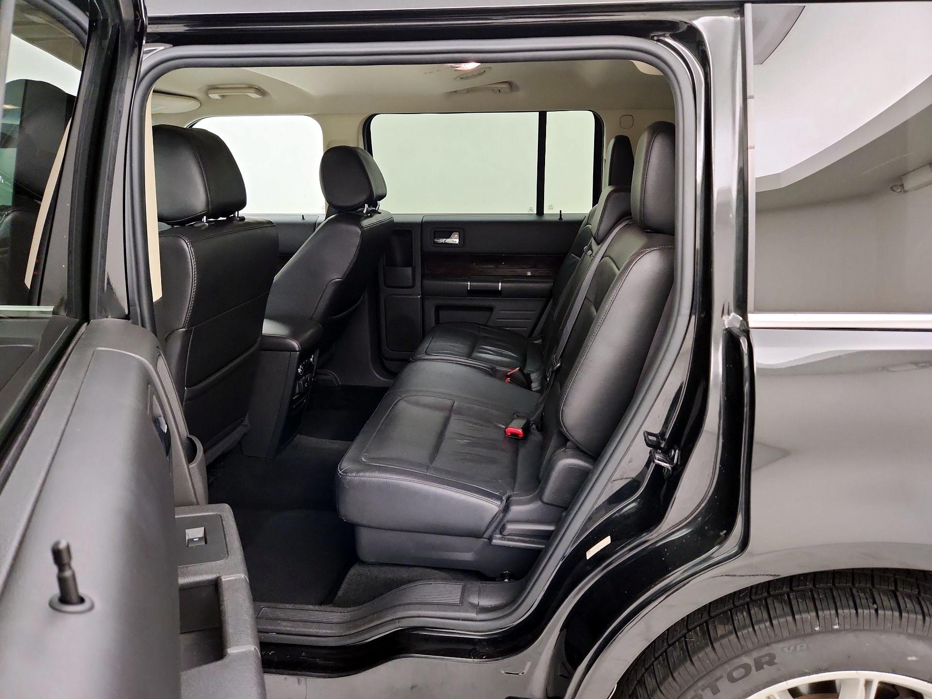 Thumbnail: 2015 Ford Flex - 19