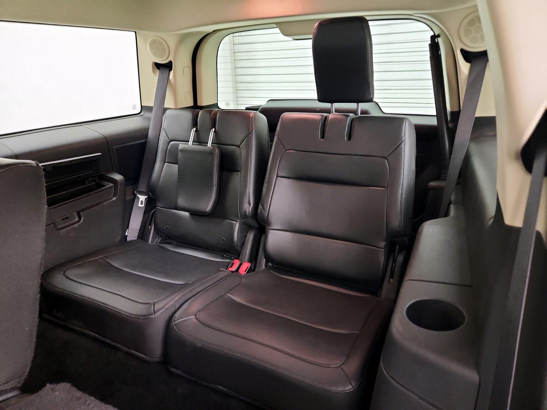 Thumbnail: 2015 Ford Flex - 20