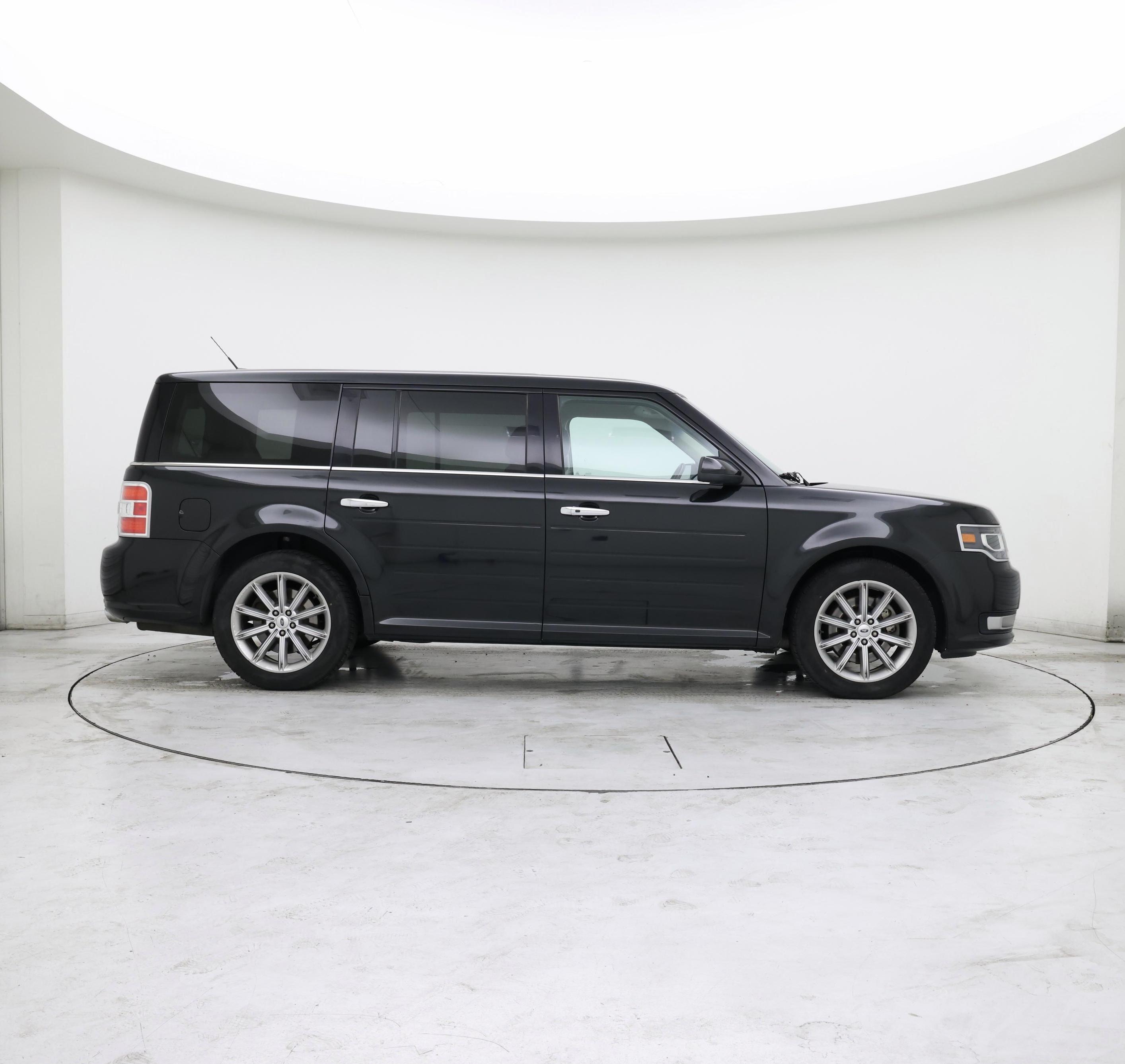 Thumbnail: 2015 Ford Flex - 7